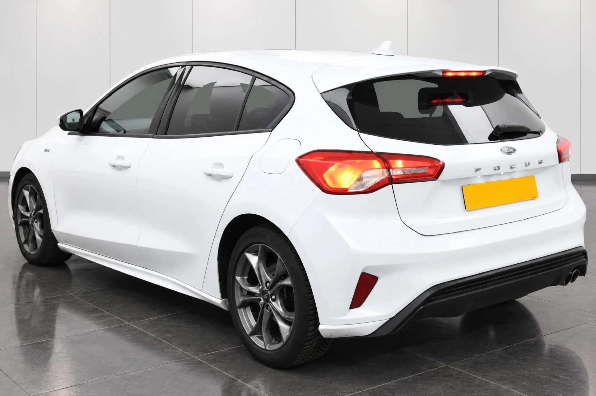 2018 Ford FOCUS 1.5 Focus ST-Line TDCi 5dr - vehicle photo 8 for sale on PureCar