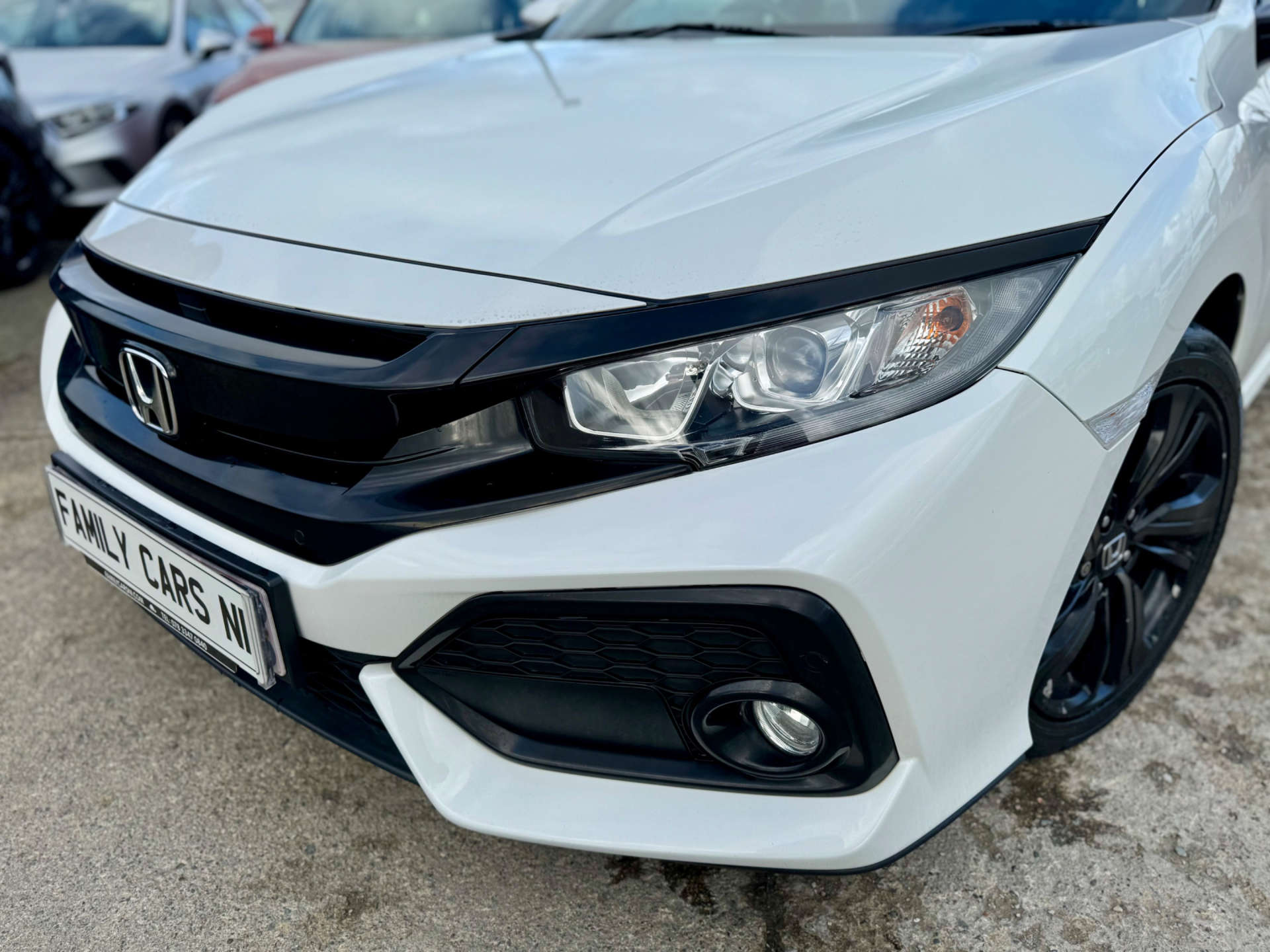 2019 HONDA CIVIC 1.0 Civic Sport Line VTec 5dr - vehicle photo 3 for sale on PureCar