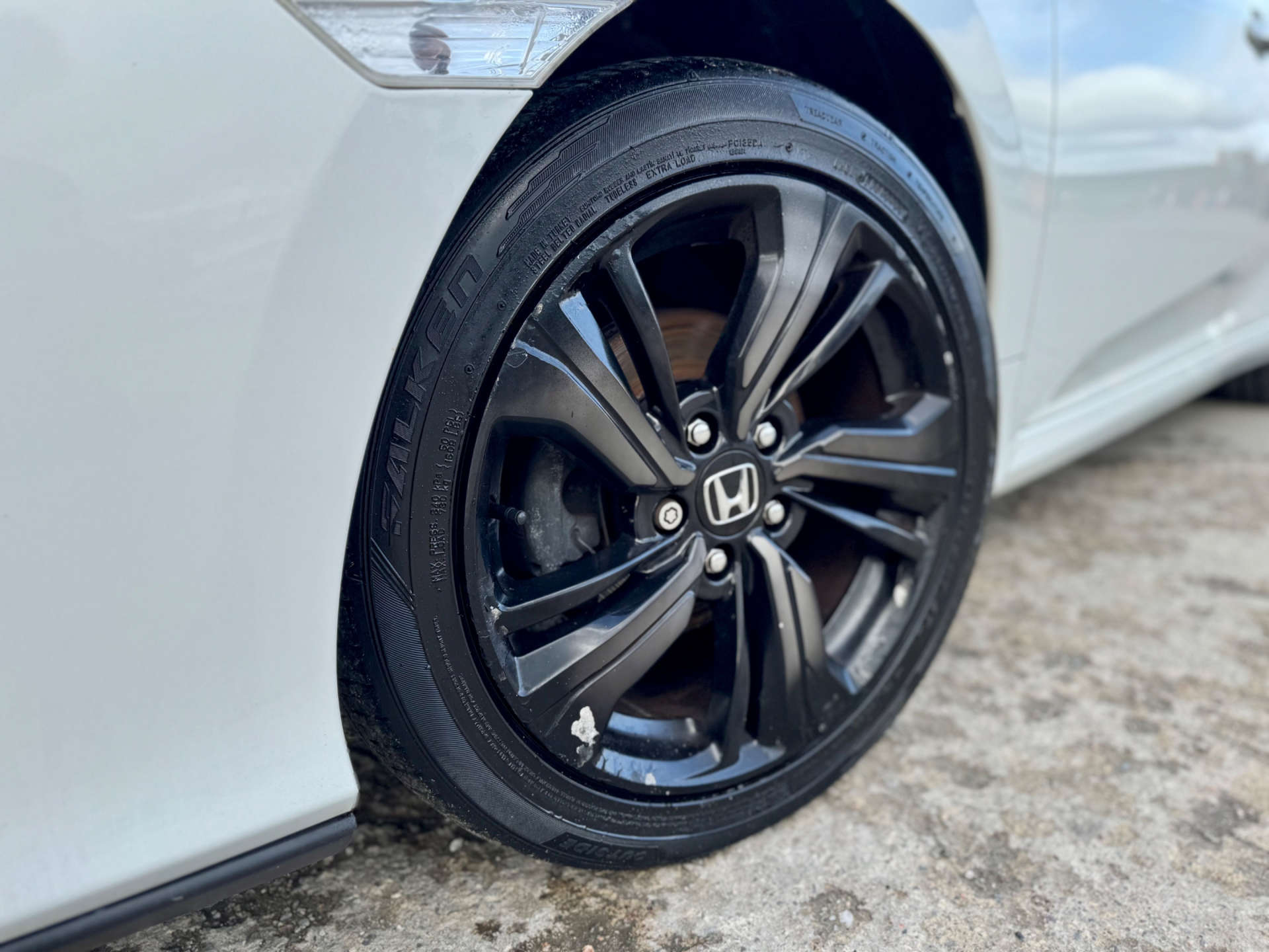 2019 HONDA CIVIC 1.0 Civic Sport Line VTec 5dr - vehicle photo 7 for sale on PureCar