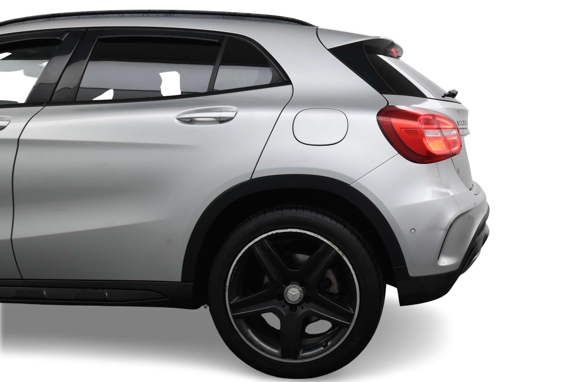 2016 MERCEDES GLA 2.1 GLA 220 D 4Matic AMG Line Premium Auto 4WD 5dr - vehicle photo 7 for sale on PureCar