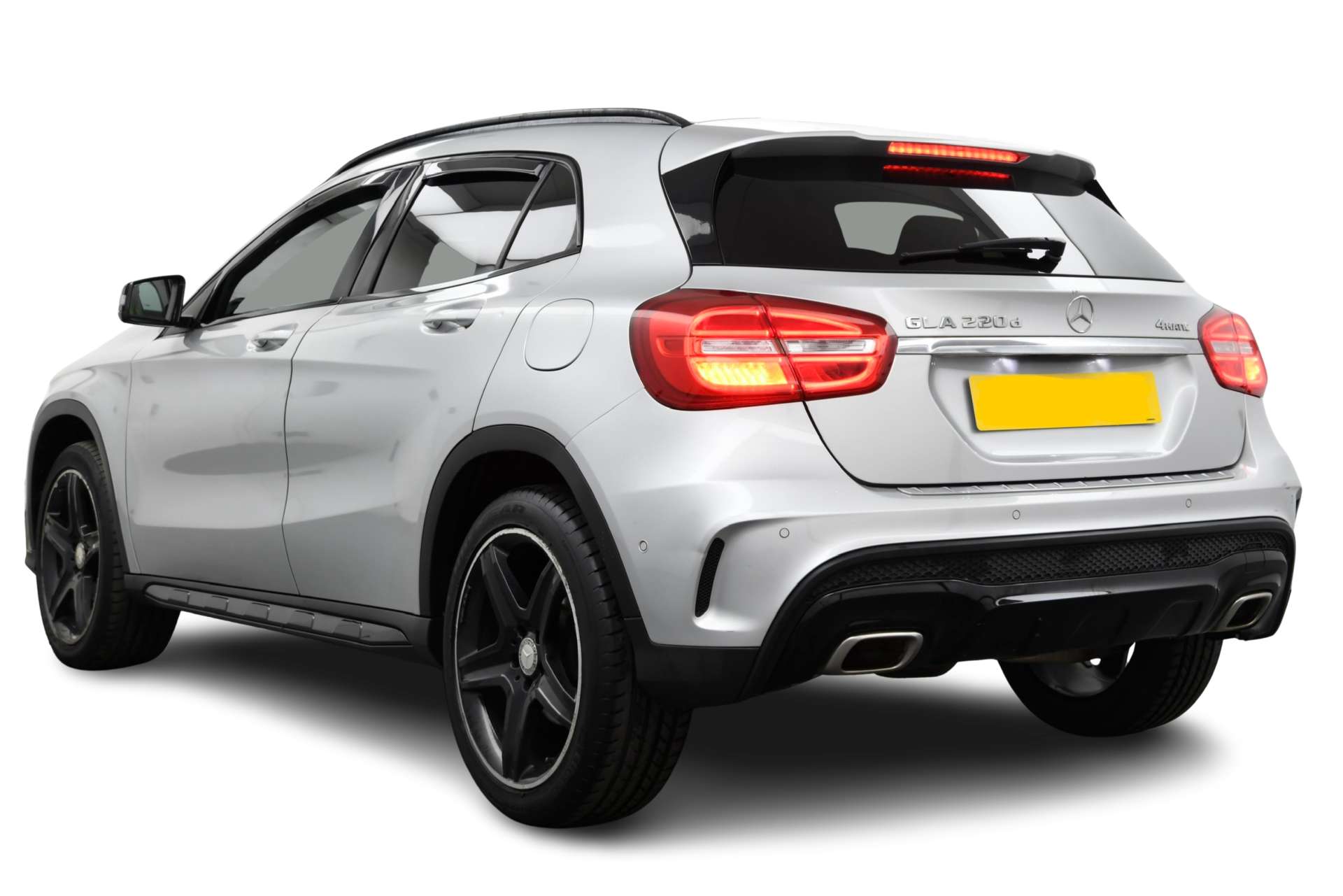 2016 MERCEDES GLA 2.1 GLA 220 D 4Matic AMG Line Premium Auto 4WD 5dr - vehicle photo 11 for sale on PureCar