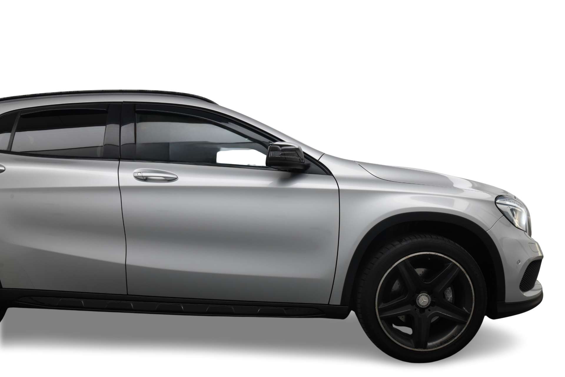 2016 MERCEDES GLA 2.1 GLA 220 D 4Matic AMG Line Premium Auto 4WD 5dr - vehicle photo 18 for sale on PureCar