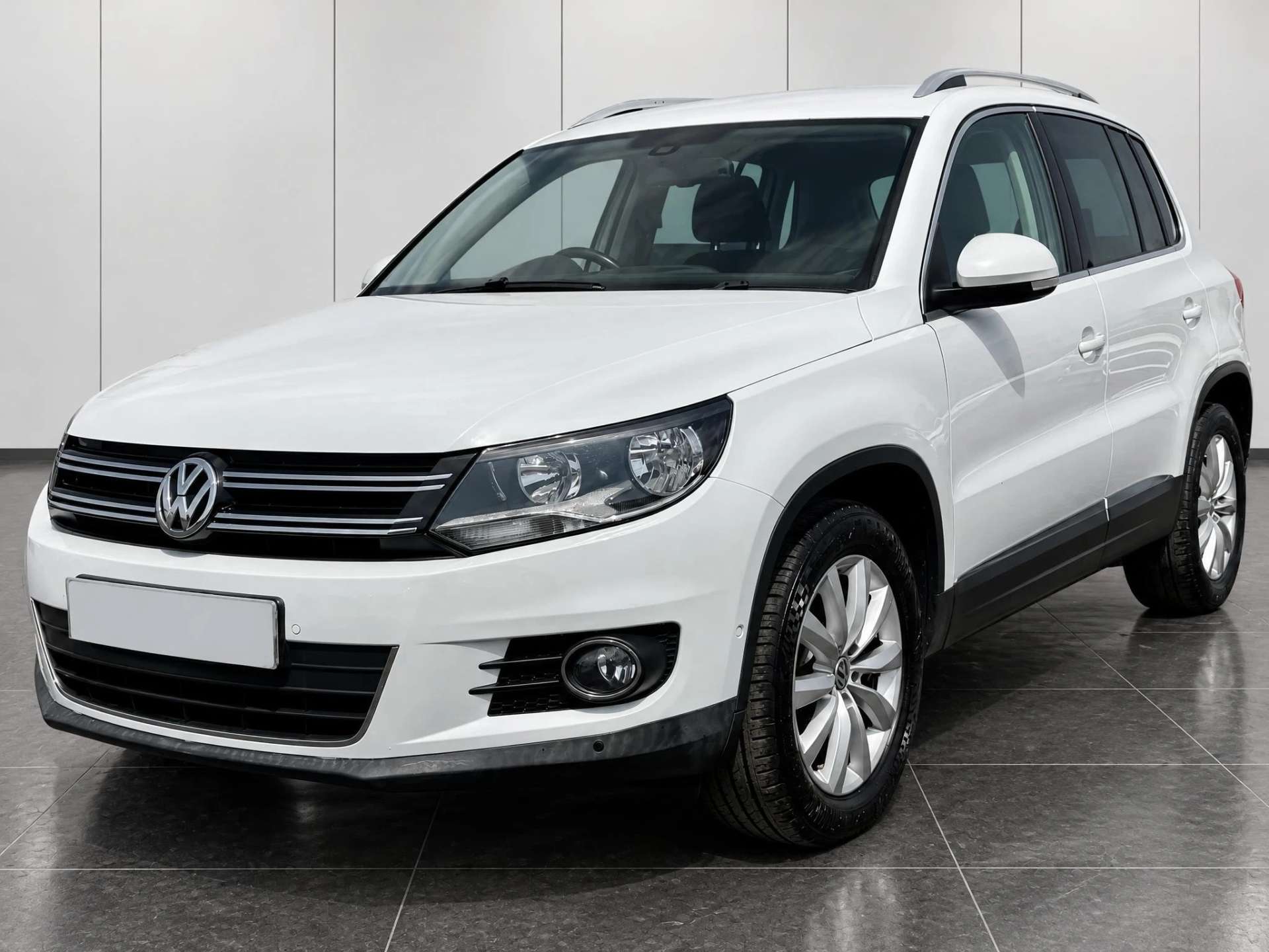 Volkswagen TIGUAN 2014