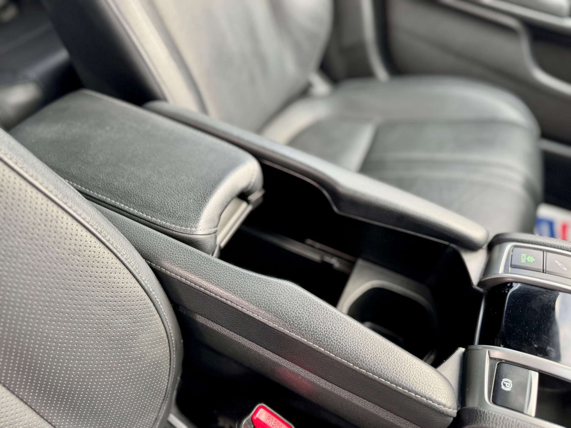 2019 HONDA CIVIC 1.0 Civic Sport Line VTec 5dr - vehicle photo 41 for sale on PureCar