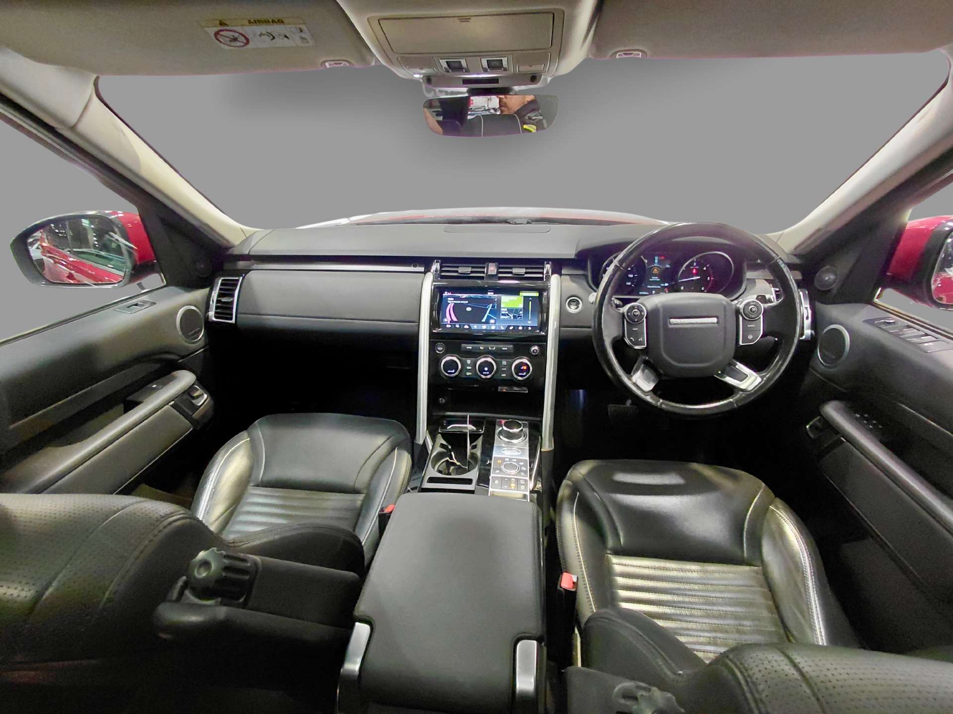 2017 Land Rover DISCOVERY 2.0 Discovery HSE SD4 Auto 4WD 5dr - vehicle photo 16 for sale on PureCar