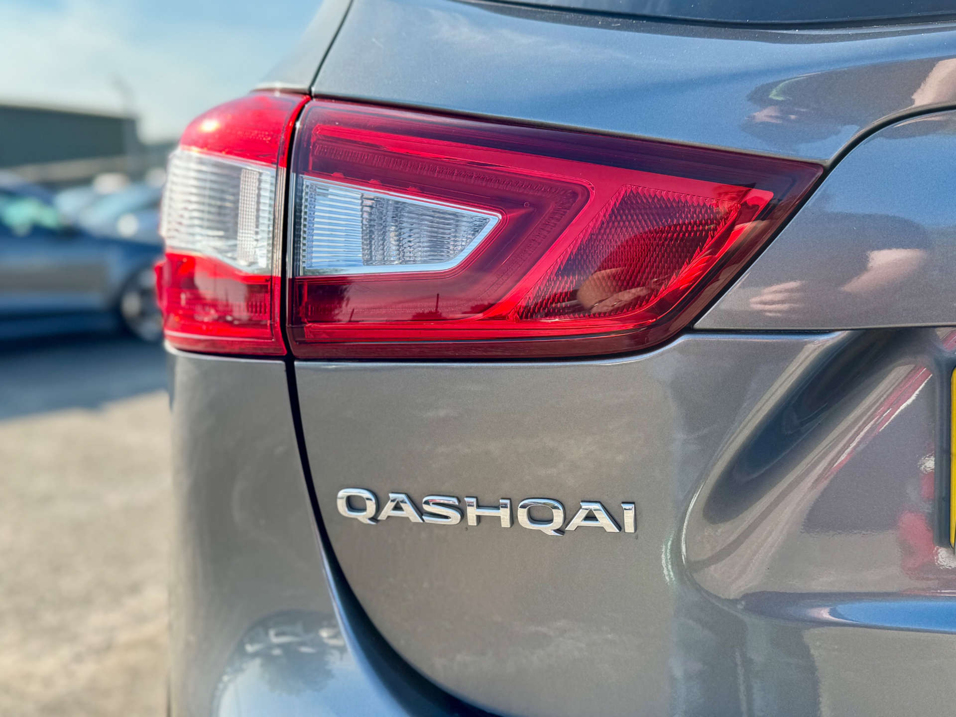 2014 Nissan QASHQAI 1.5 Qashqai Tekna dCi 5dr - vehicle photo 13 for sale on PureCar