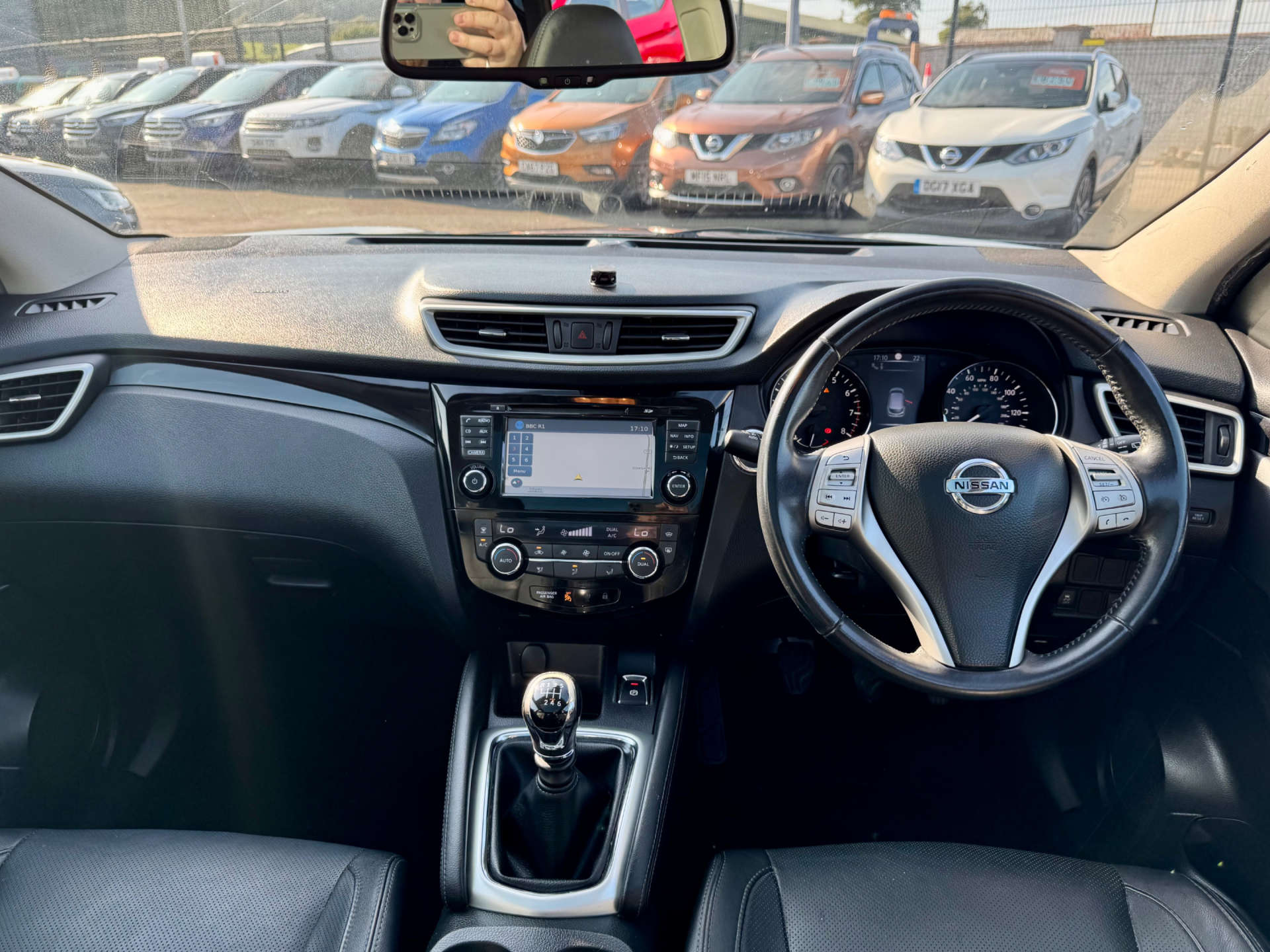 2014 Nissan QASHQAI 1.5 Qashqai Tekna dCi 5dr - vehicle photo 37 for sale on PureCar