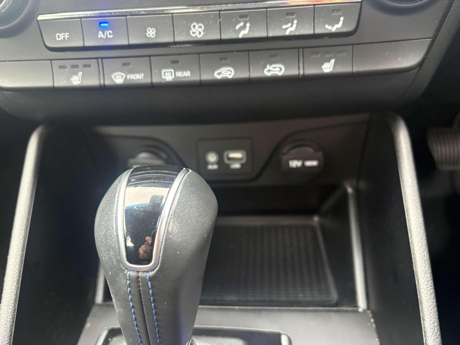 2016 Hyundai TUCSON 1.7 Tucson SE Nav Blue Drive 2WD CRDi Semi-Auto 5dr - vehicle photo 24 for sale on PureCar