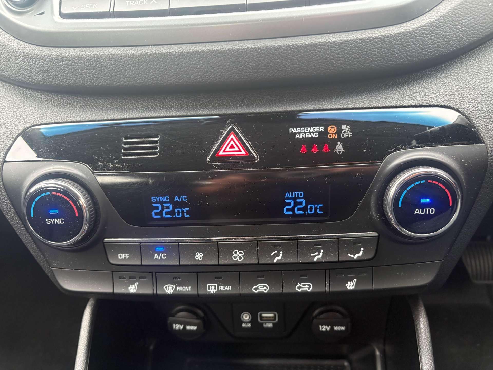 2016 Hyundai TUCSON 1.7 Tucson SE Nav Blue Drive 2WD CRDi Semi-Auto 5dr - vehicle photo 25 for sale on PureCar