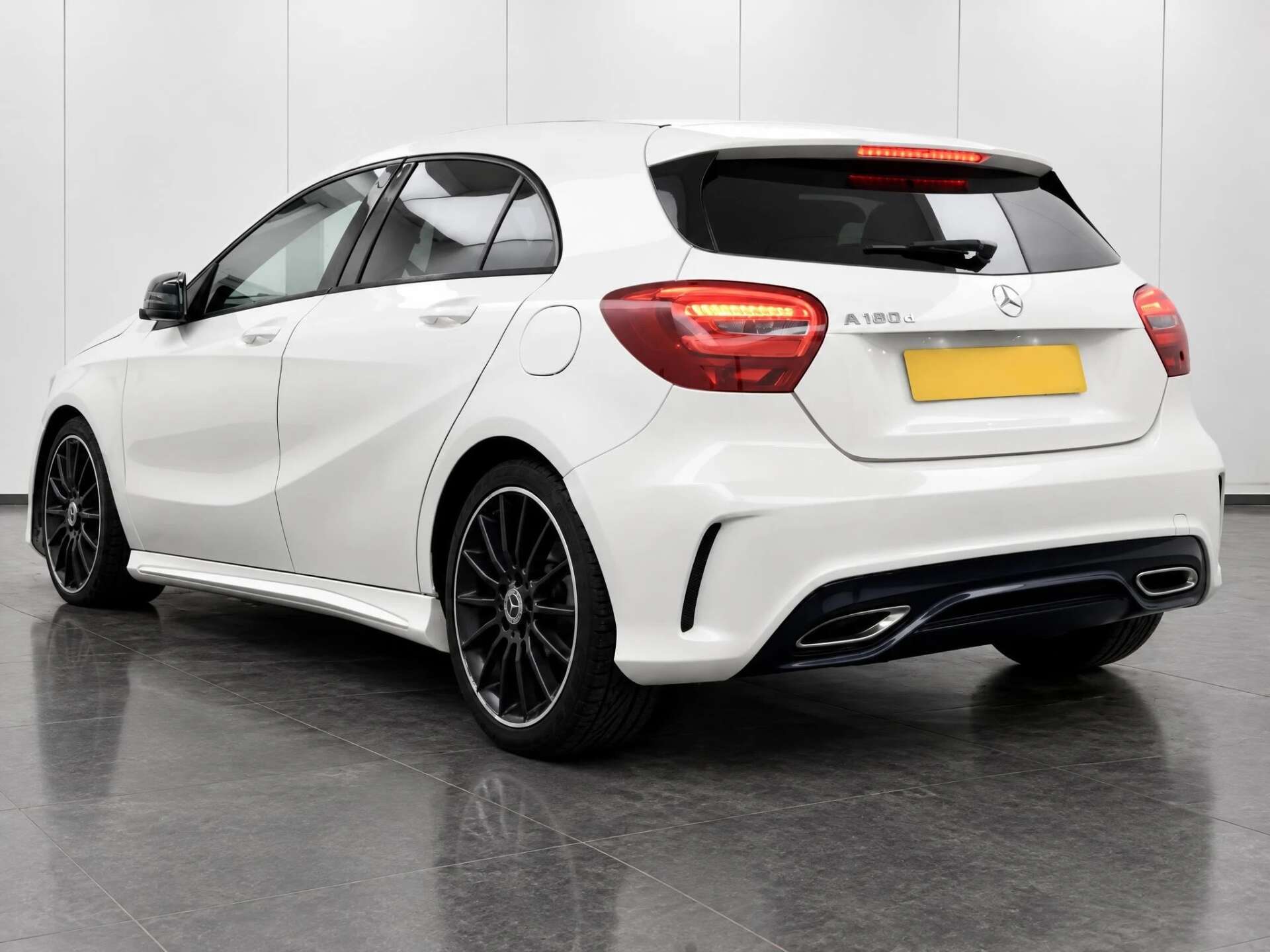 2017 MERCEDES A-CLASS 1.5 A 180 D AMG Line Auto 5dr - vehicle photo 10 for sale on PureCar