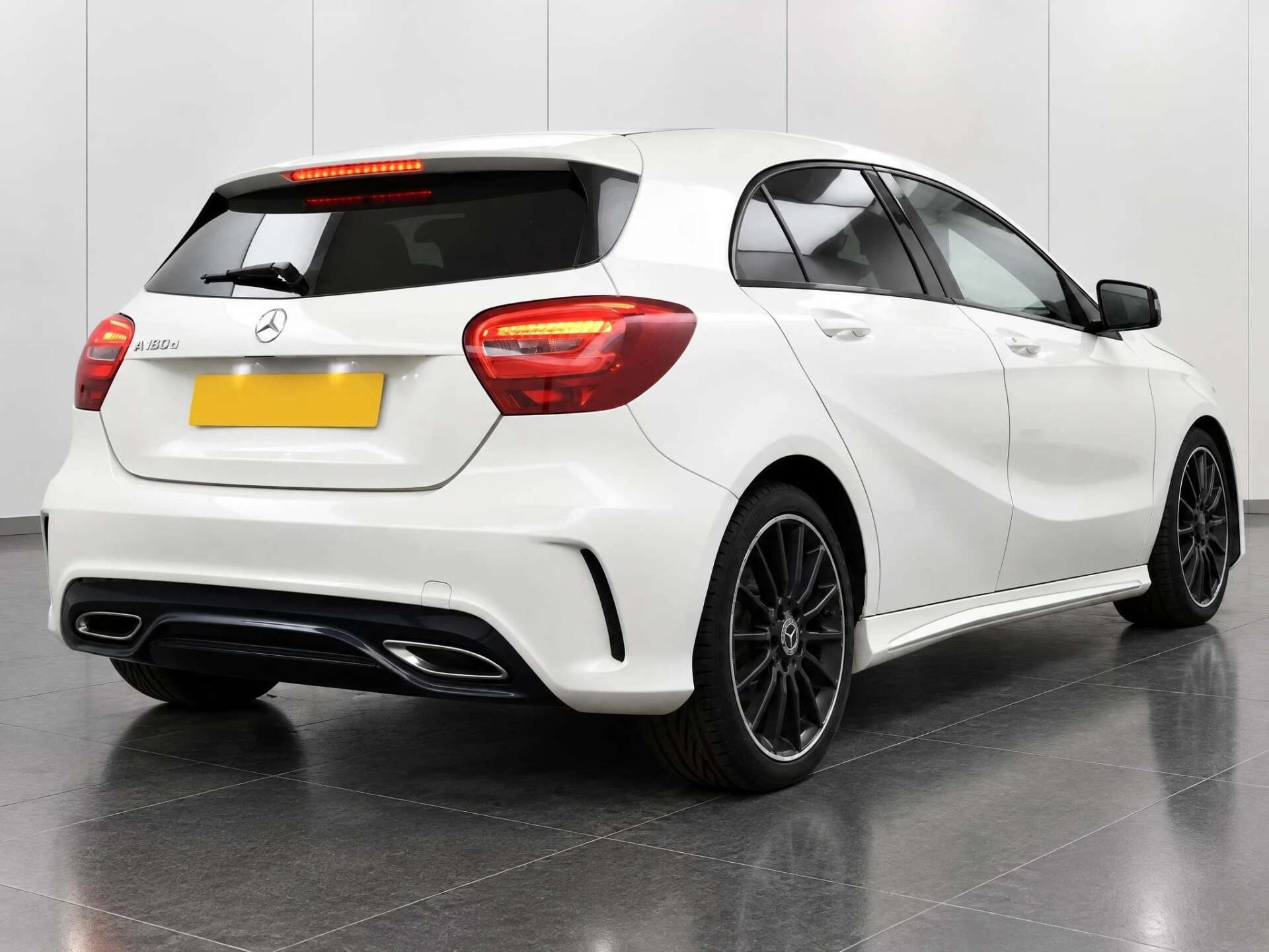 2017 MERCEDES A-CLASS 1.5 A 180 D AMG Line Auto 5dr - vehicle photo 19 for sale on PureCar