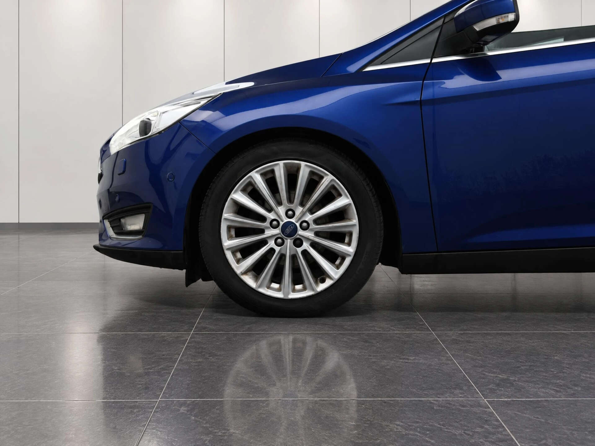 2015 Ford FOCUS 1.5 Focus Titanium X TDCI 5dr - vehicle photo 3 for sale on PureCar
