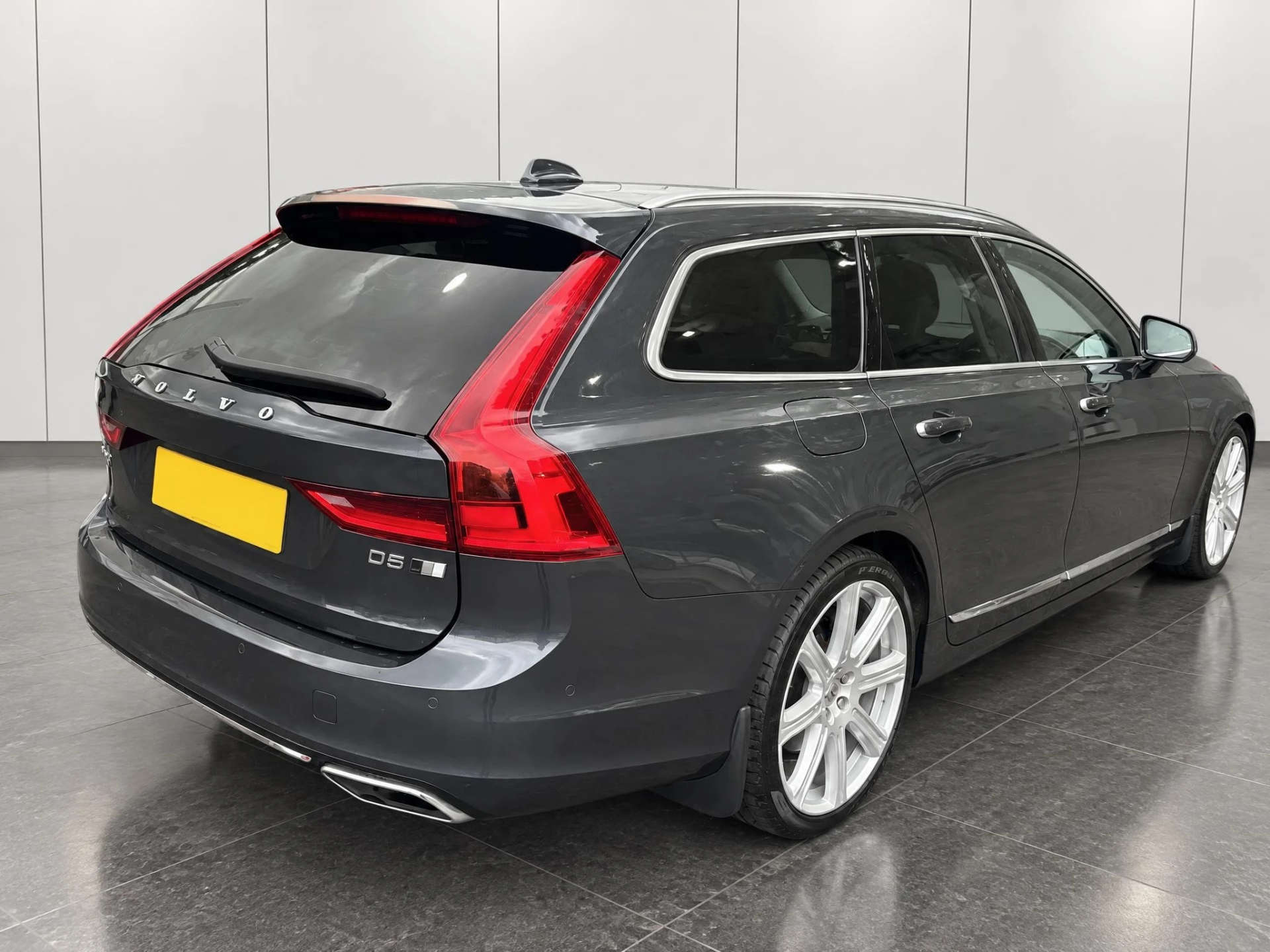 2020 VOLVO V90 2.0 V90 Inscription+ D5 AWD Auto 4WD 5dr - vehicle photo 7 for sale on PureCar