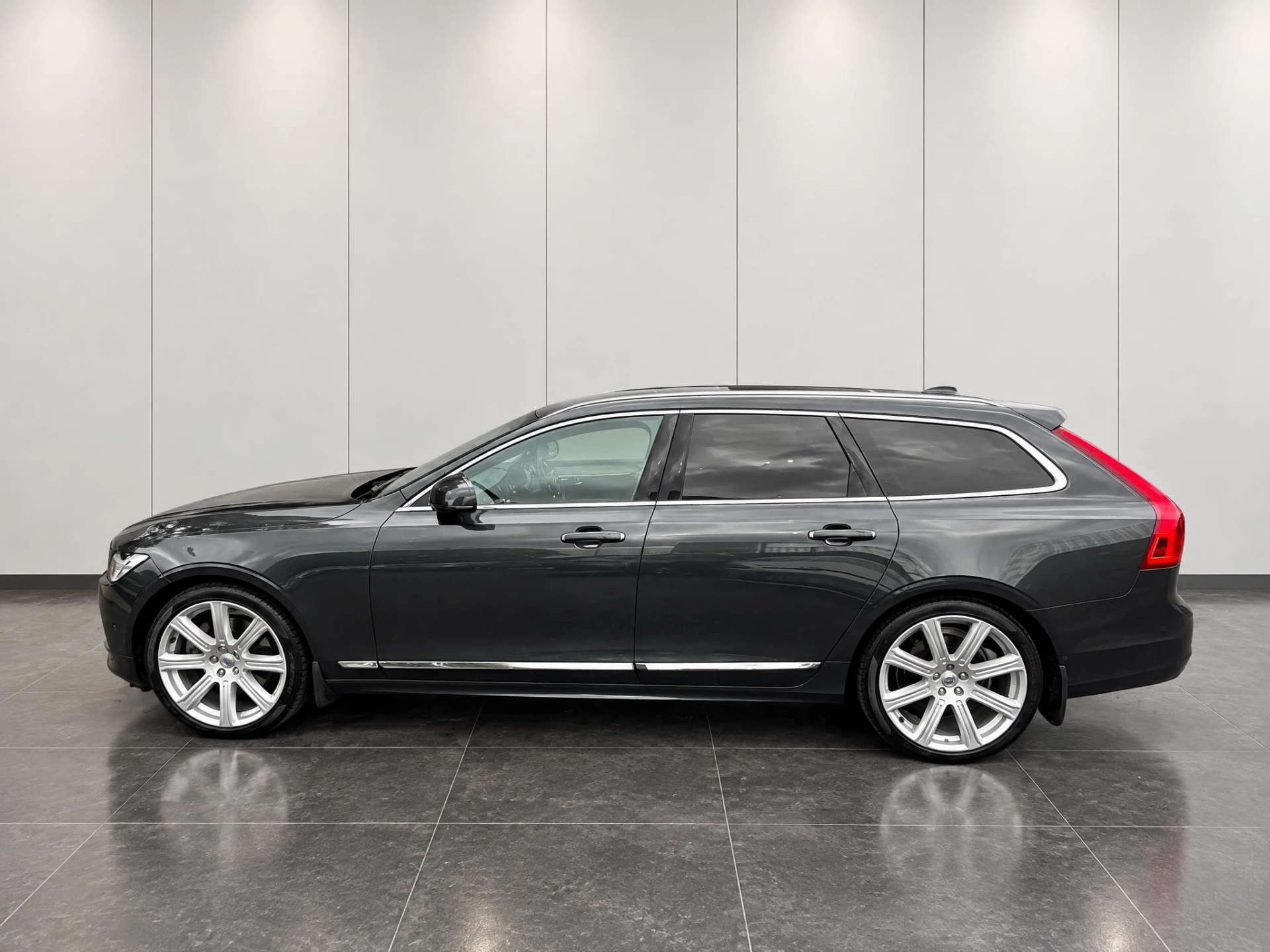 2020 VOLVO V90 2.0 V90 Inscription+ D5 AWD Auto 4WD 5dr - vehicle photo 12 for sale on PureCar