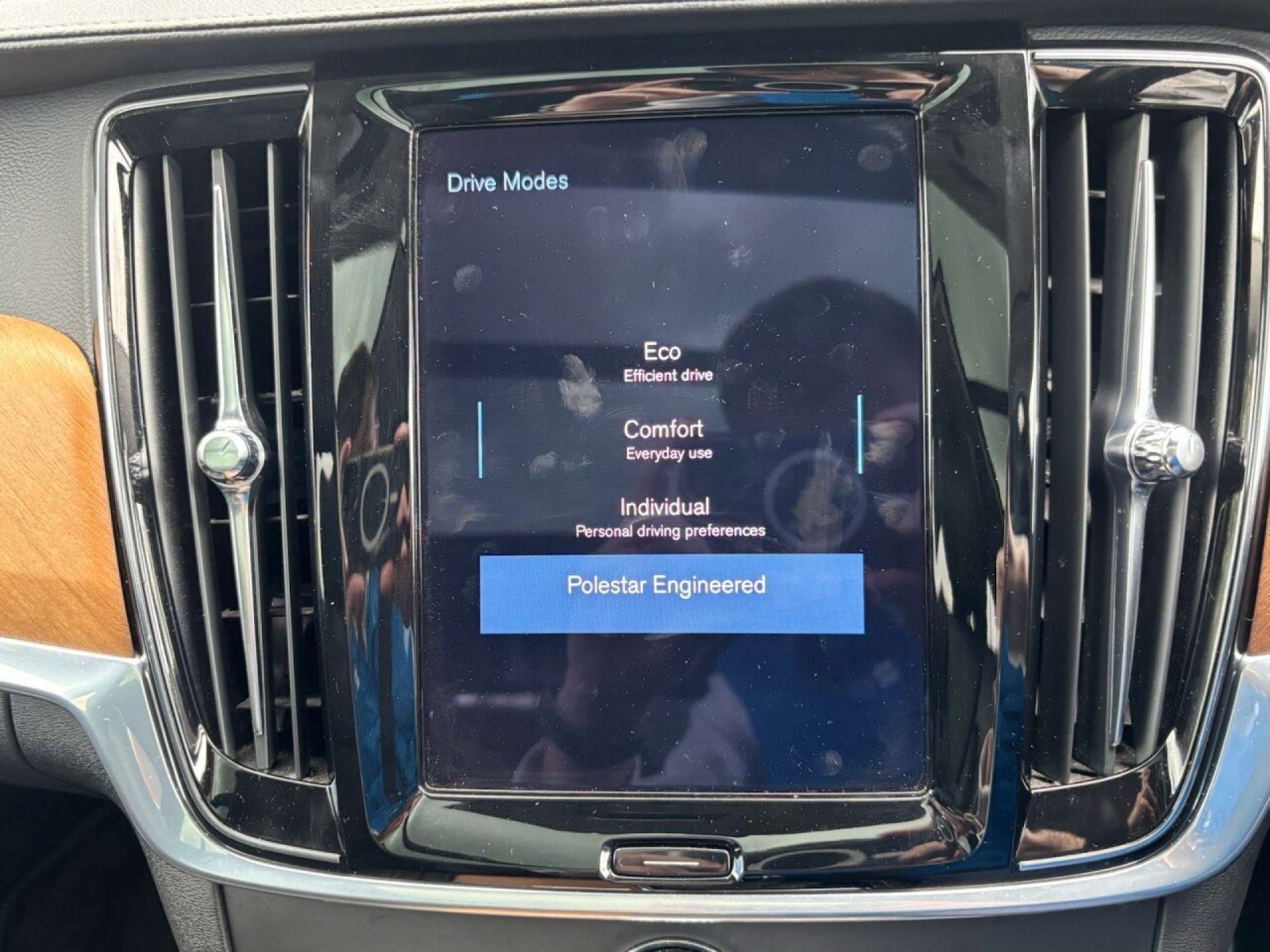 2020 VOLVO V90 2.0 V90 Inscription+ D5 AWD Auto 4WD 5dr - vehicle photo 31 for sale on PureCar