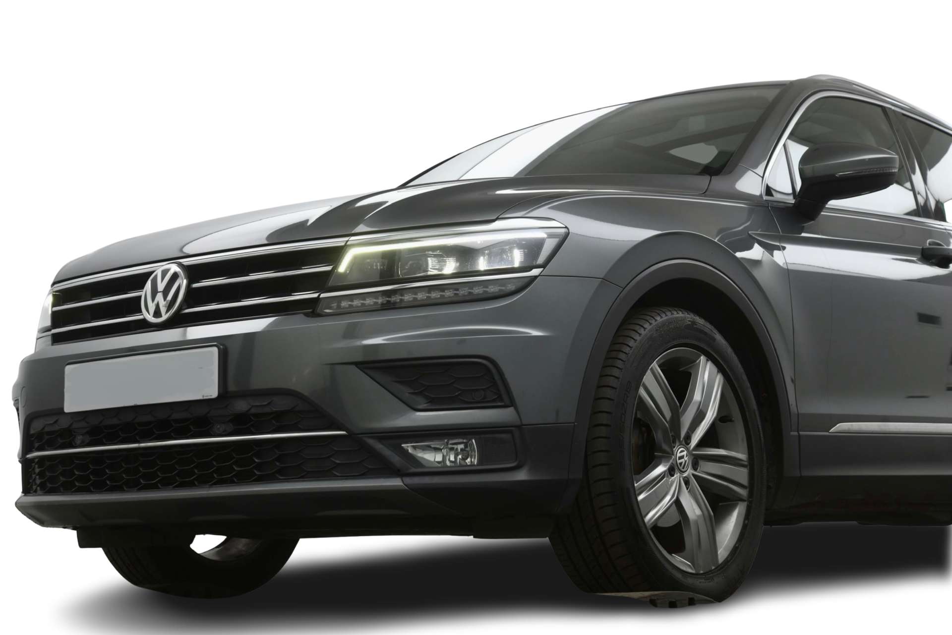 2018 Volkswagen TIGUAN 2.0 Tiguan SEL TDI 5dr - vehicle photo 2 for sale on PureCar