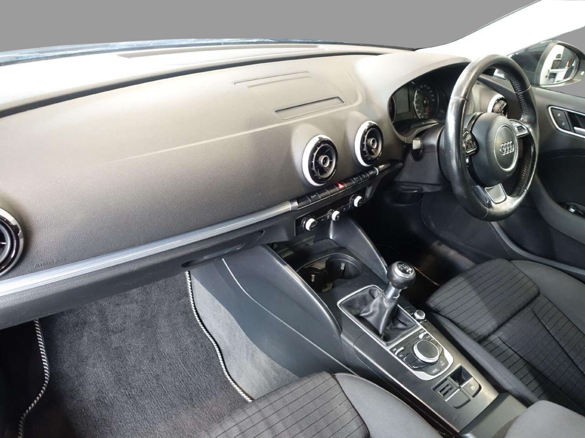 2013 Audi A3 2.0 A3 Sportback SE TDI 5dr - vehicle photo 6 for sale on PureCar