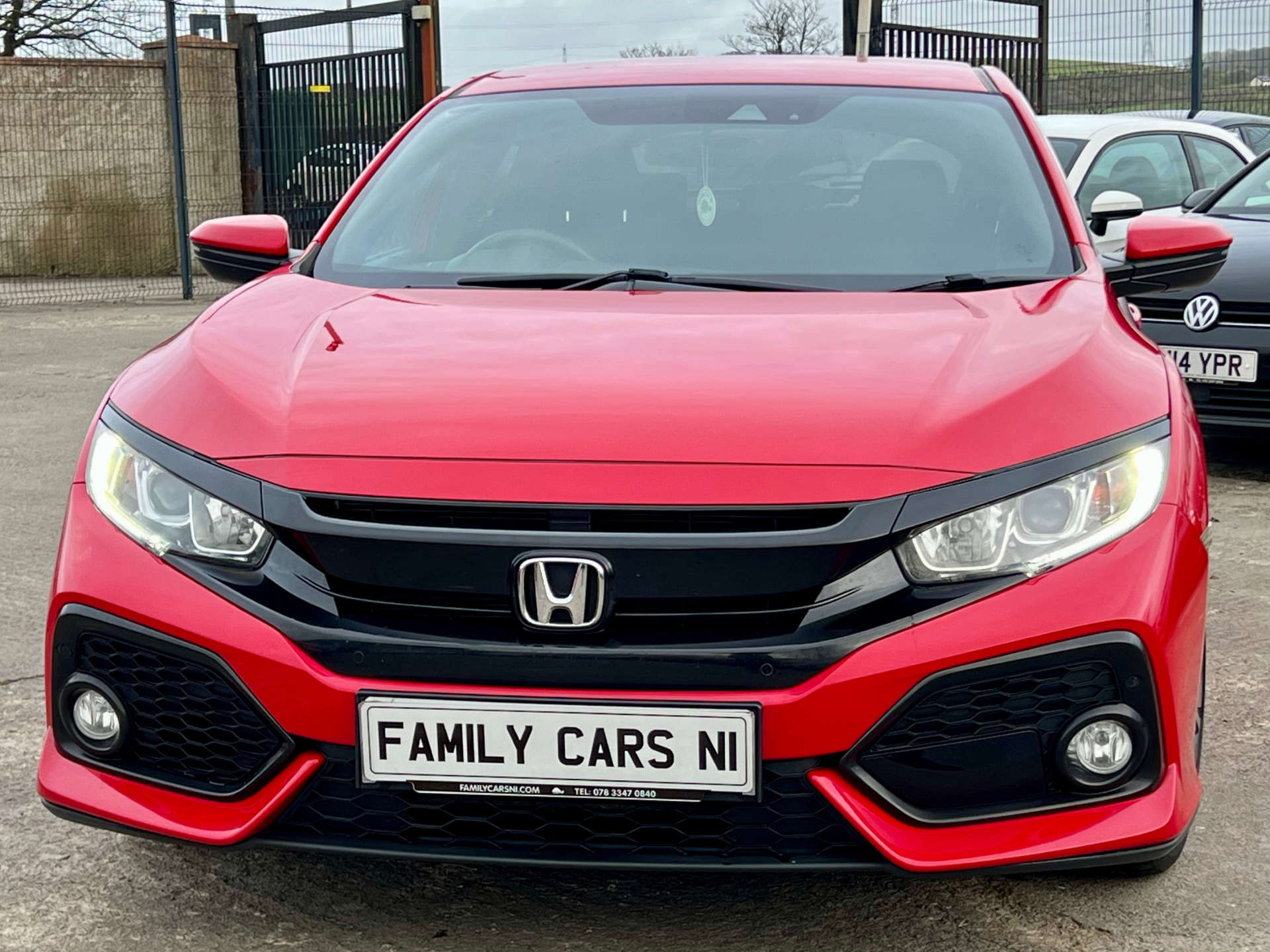 2018 HONDA CIVIC 1.0 Civic SR VTec 5dr - vehicle photo 3 for sale on PureCar