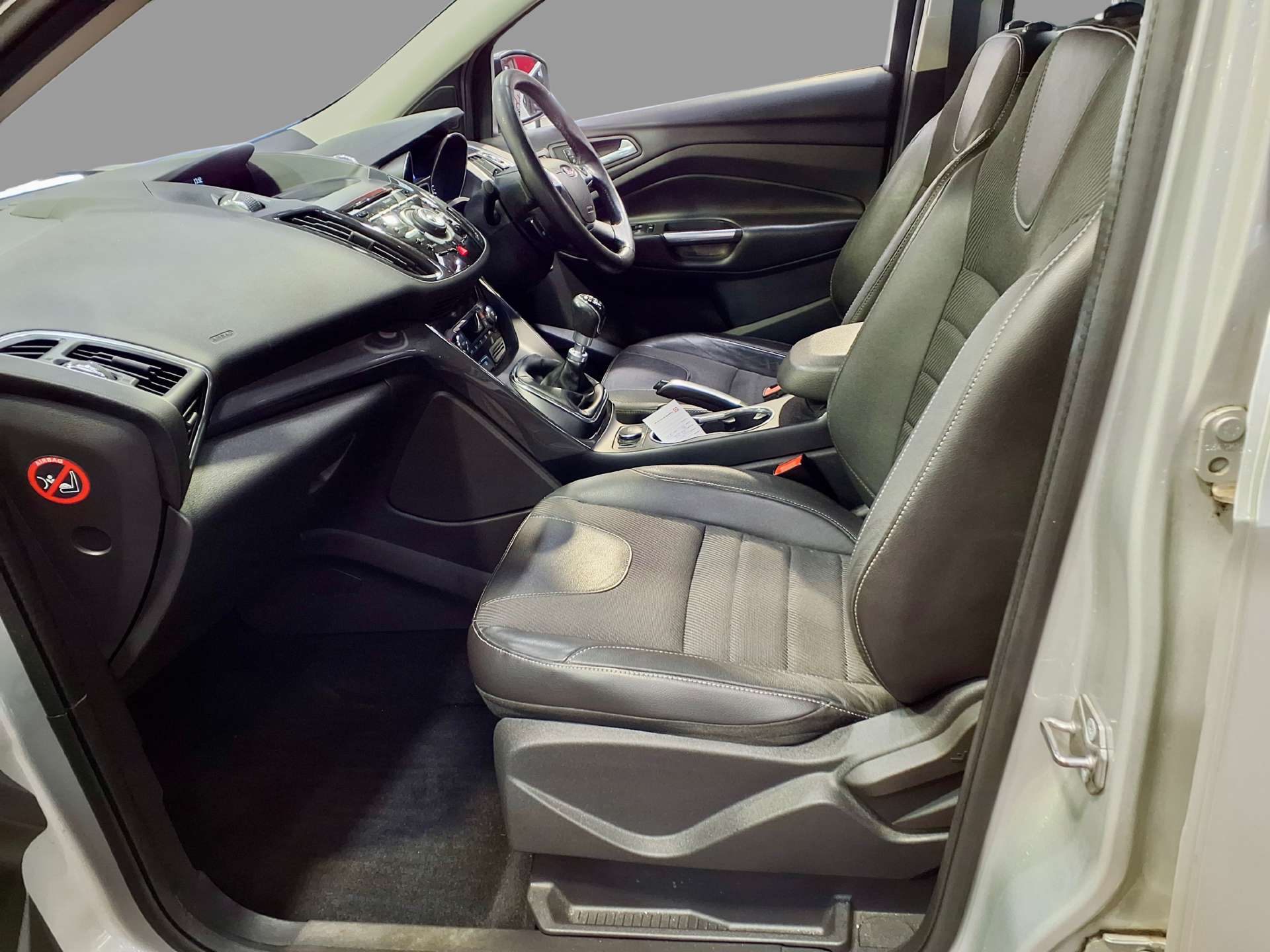 2013 Ford KUGA 2.0 Kuga Titanium 4x2 TDCi 5dr - vehicle photo 20 for sale on PureCar