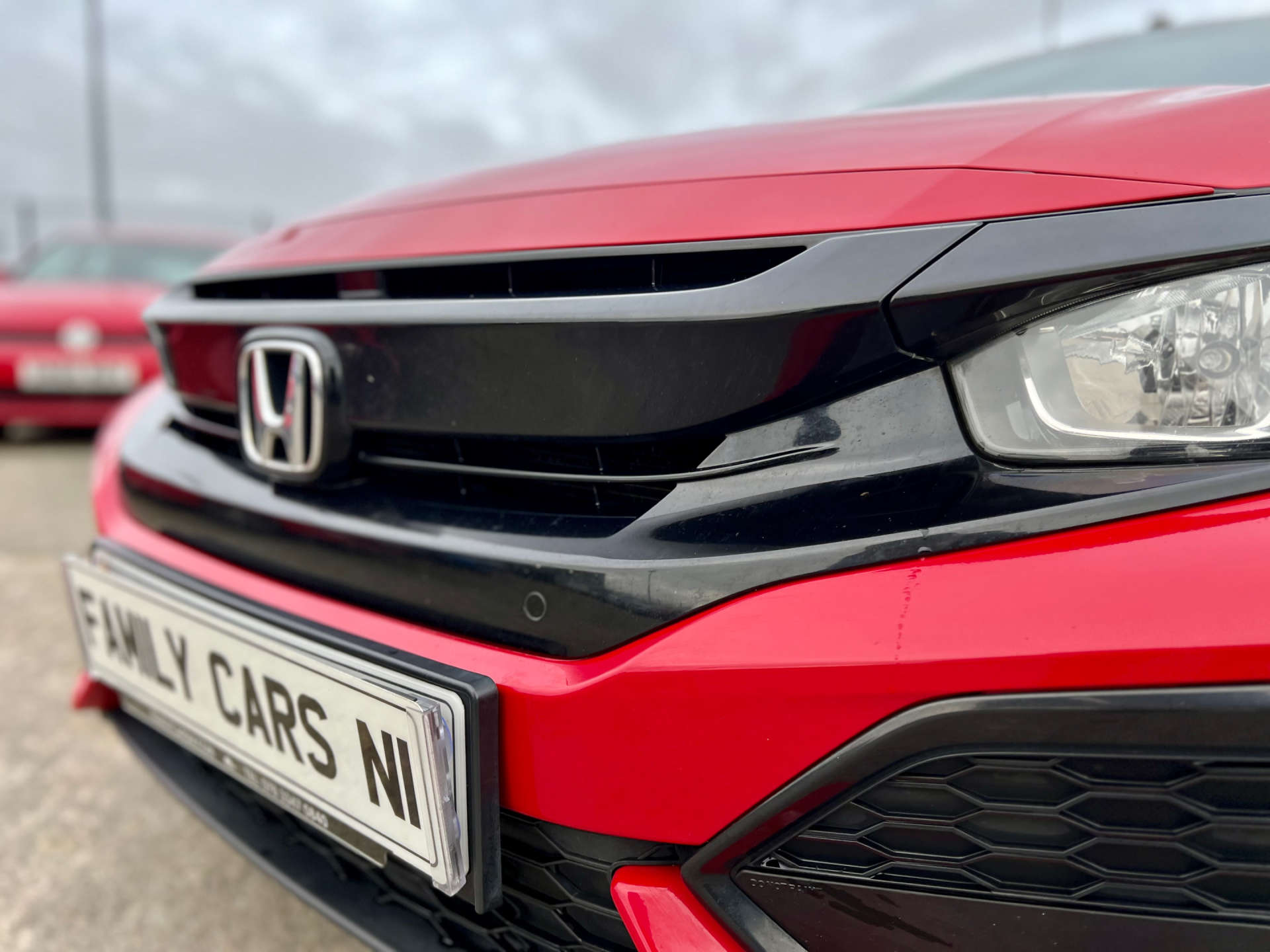 2018 HONDA CIVIC 1.0 Civic SR VTec 5dr - vehicle photo 5 for sale on PureCar