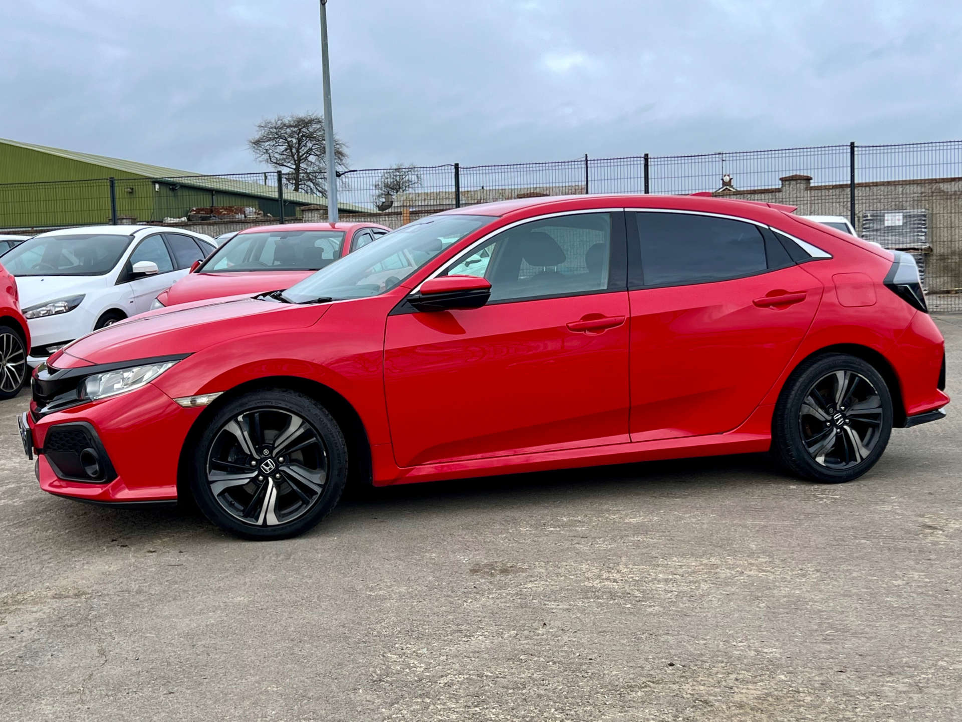 2018 HONDA CIVIC 1.0 Civic SR VTec 5dr - vehicle photo 8 for sale on PureCar