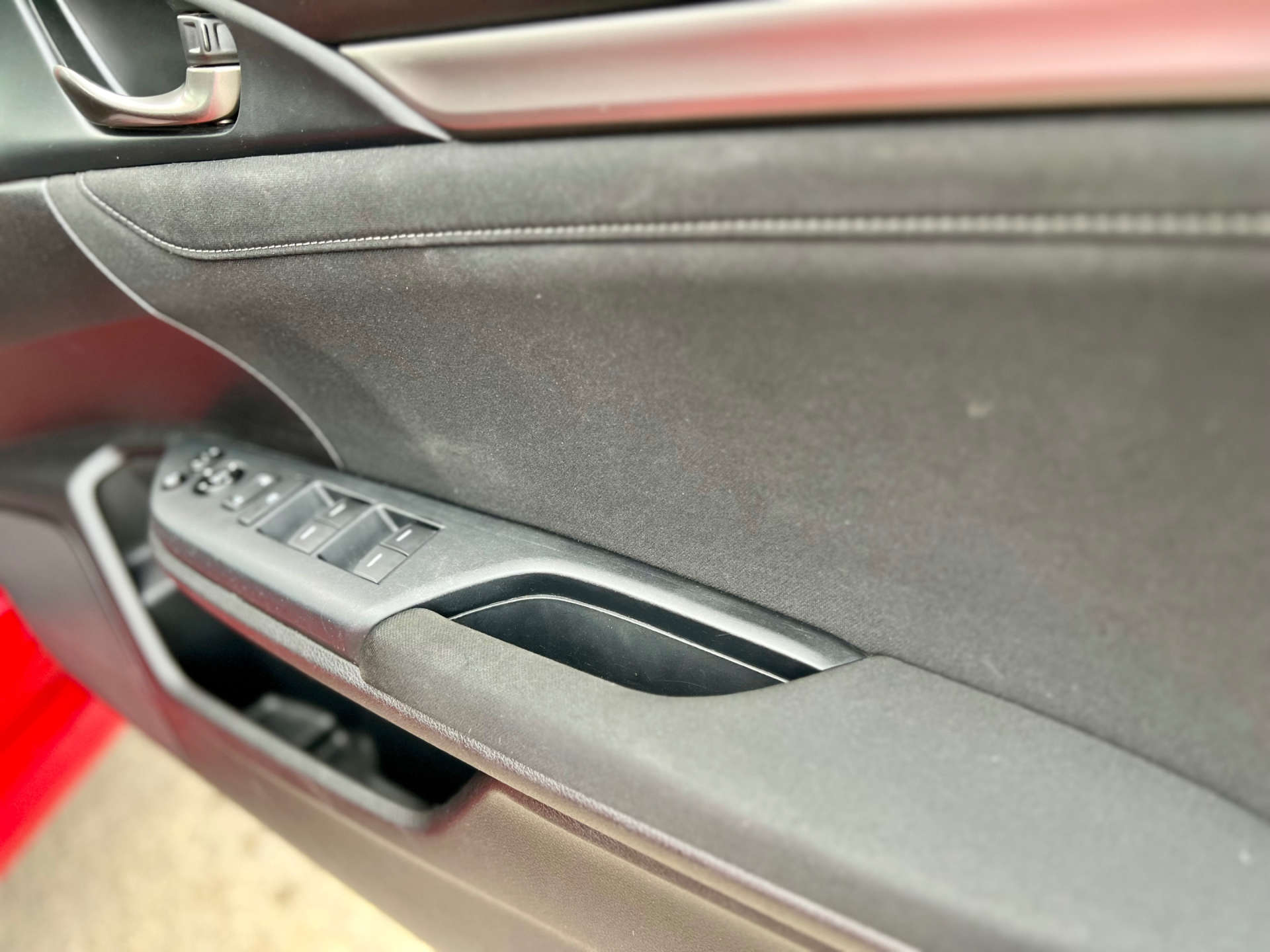 2018 HONDA CIVIC 1.0 Civic SR VTec 5dr - vehicle photo 25 for sale on PureCar