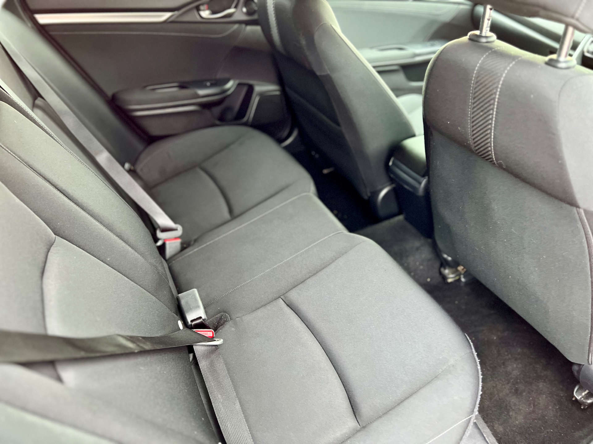2018 HONDA CIVIC 1.0 Civic SR VTec 5dr - vehicle photo 43 for sale on PureCar