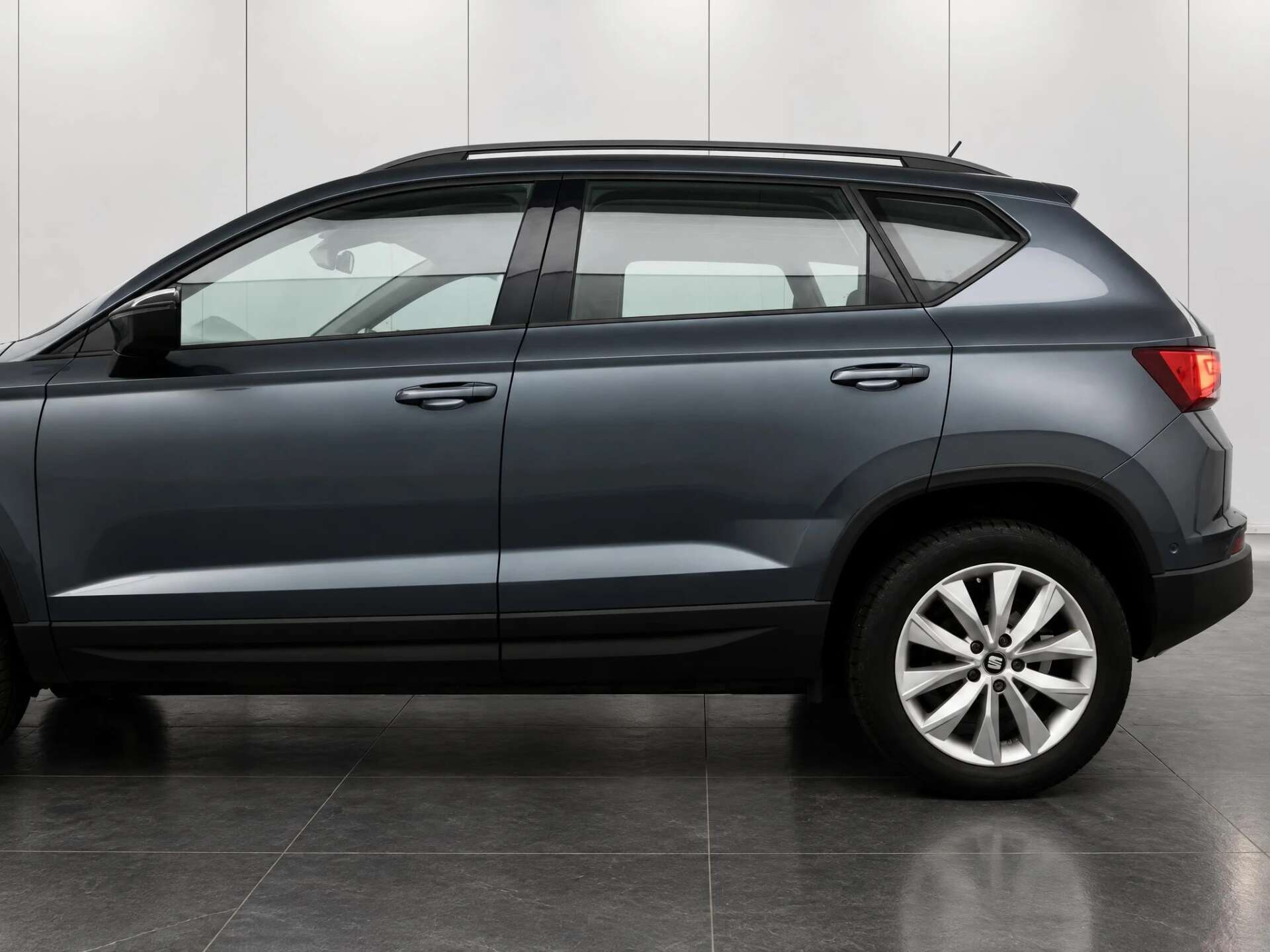 2017 SEAT ATECA 1.4 Ateca SE EcoTSI 5dr - vehicle photo 6 for sale on PureCar