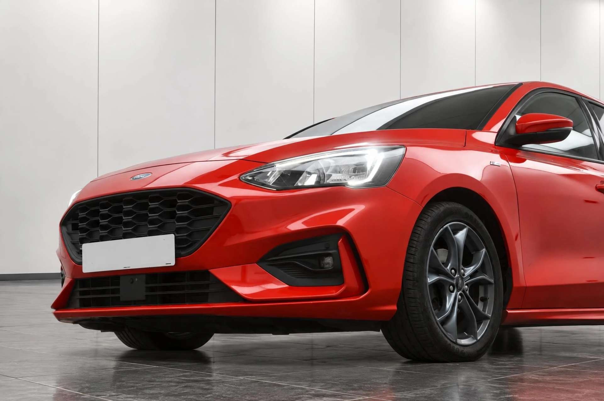 2020 Ford FOCUS 1.0 Focus ST-Line 5dr - vehicle photo 2 for sale on PureCar
