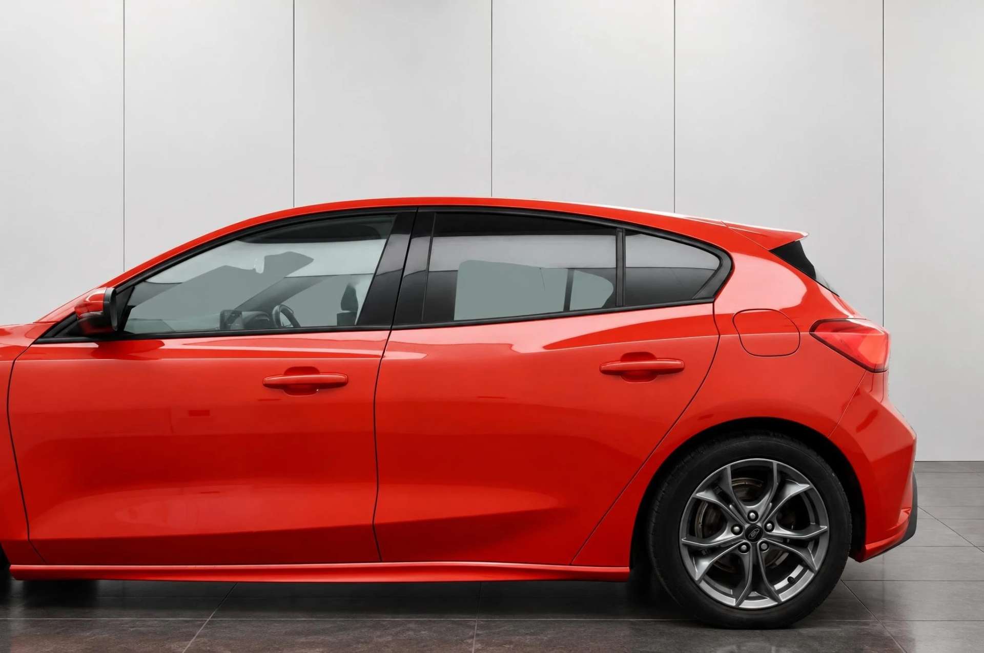 2020 Ford FOCUS 1.0 Focus ST-Line 5dr - vehicle photo 5 for sale on PureCar