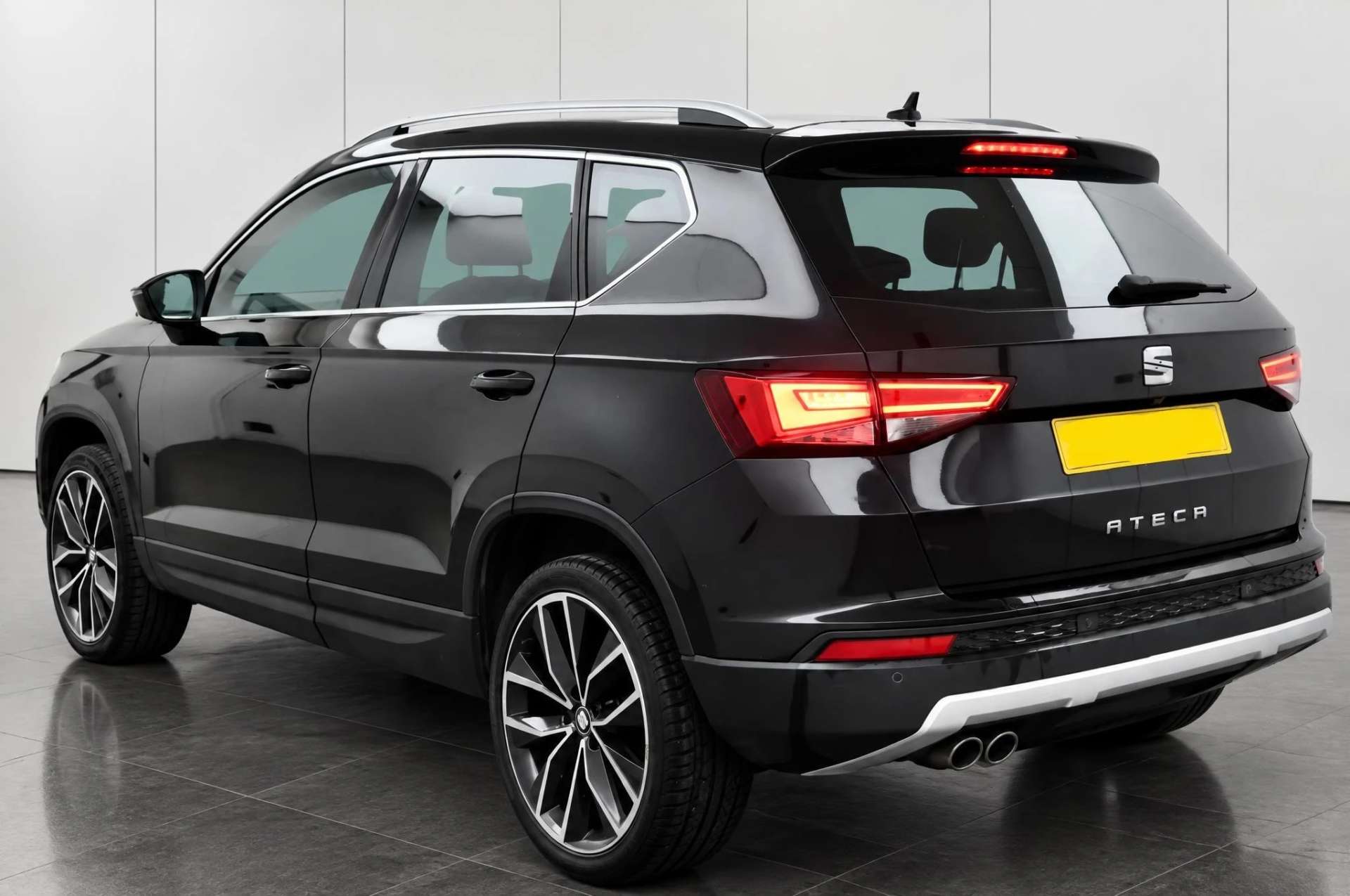 2018 SEAT ATECA 1.4 Ateca Xcellence EcoTSI 5dr - vehicle photo 8 for sale on PureCar