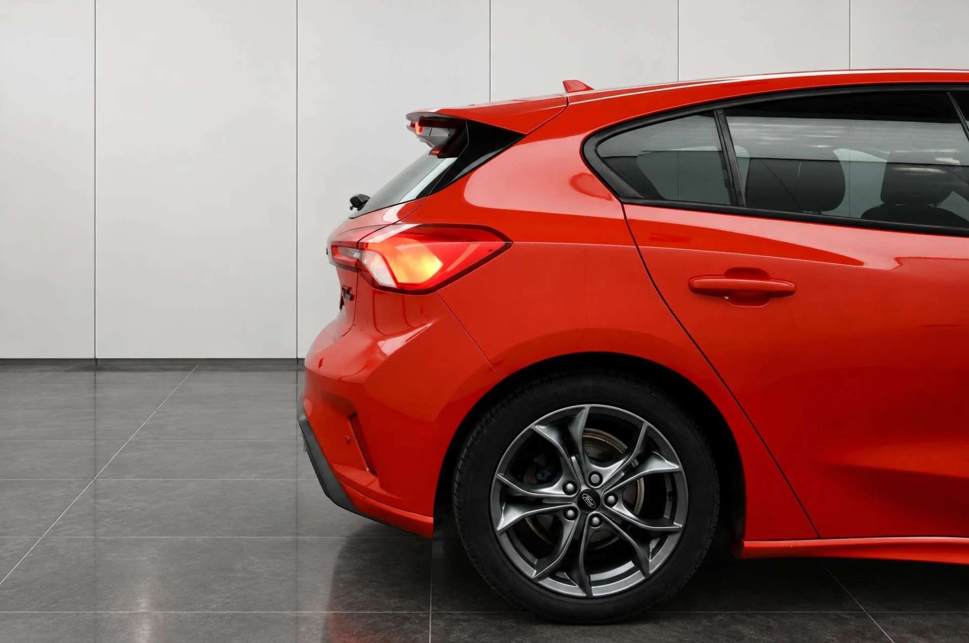 2020 Ford FOCUS 1.0 Focus ST-Line 5dr - vehicle photo 15 for sale on PureCar