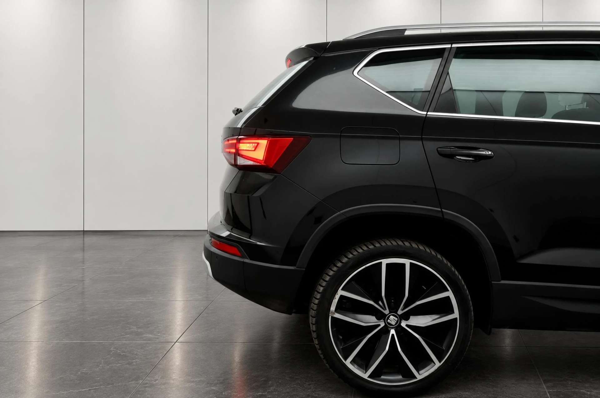 2018 SEAT ATECA 1.4 Ateca Xcellence EcoTSI 5dr - vehicle photo 15 for sale on PureCar