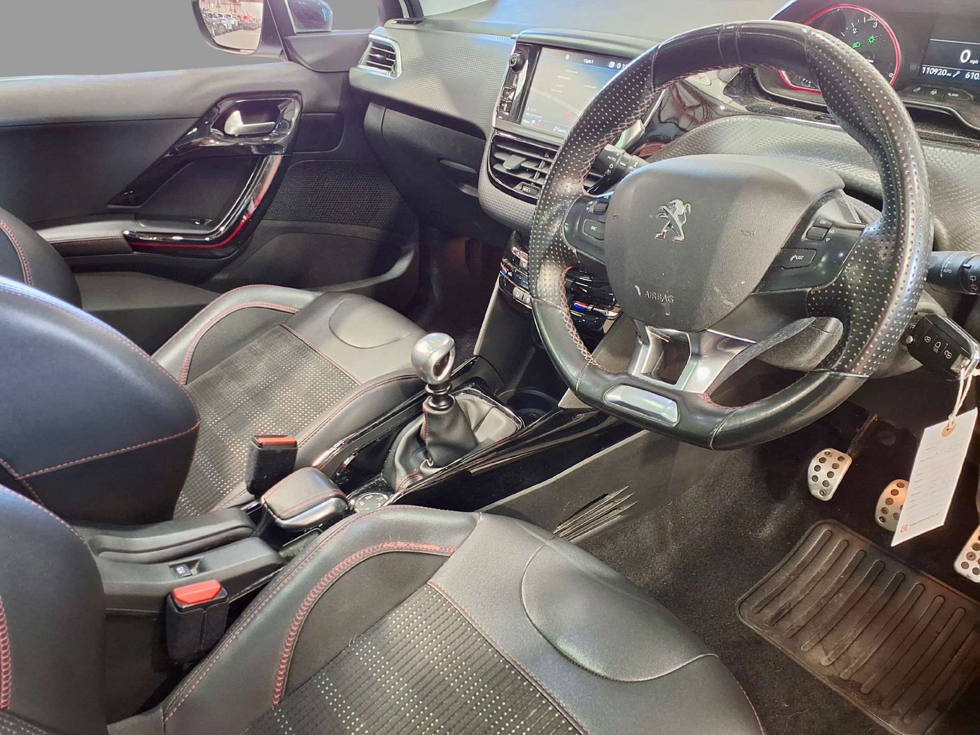 2018 Peugeot 1.5 2008 GT Line Blue HDi 5dr - vehicle photo 19 for sale on PureCar