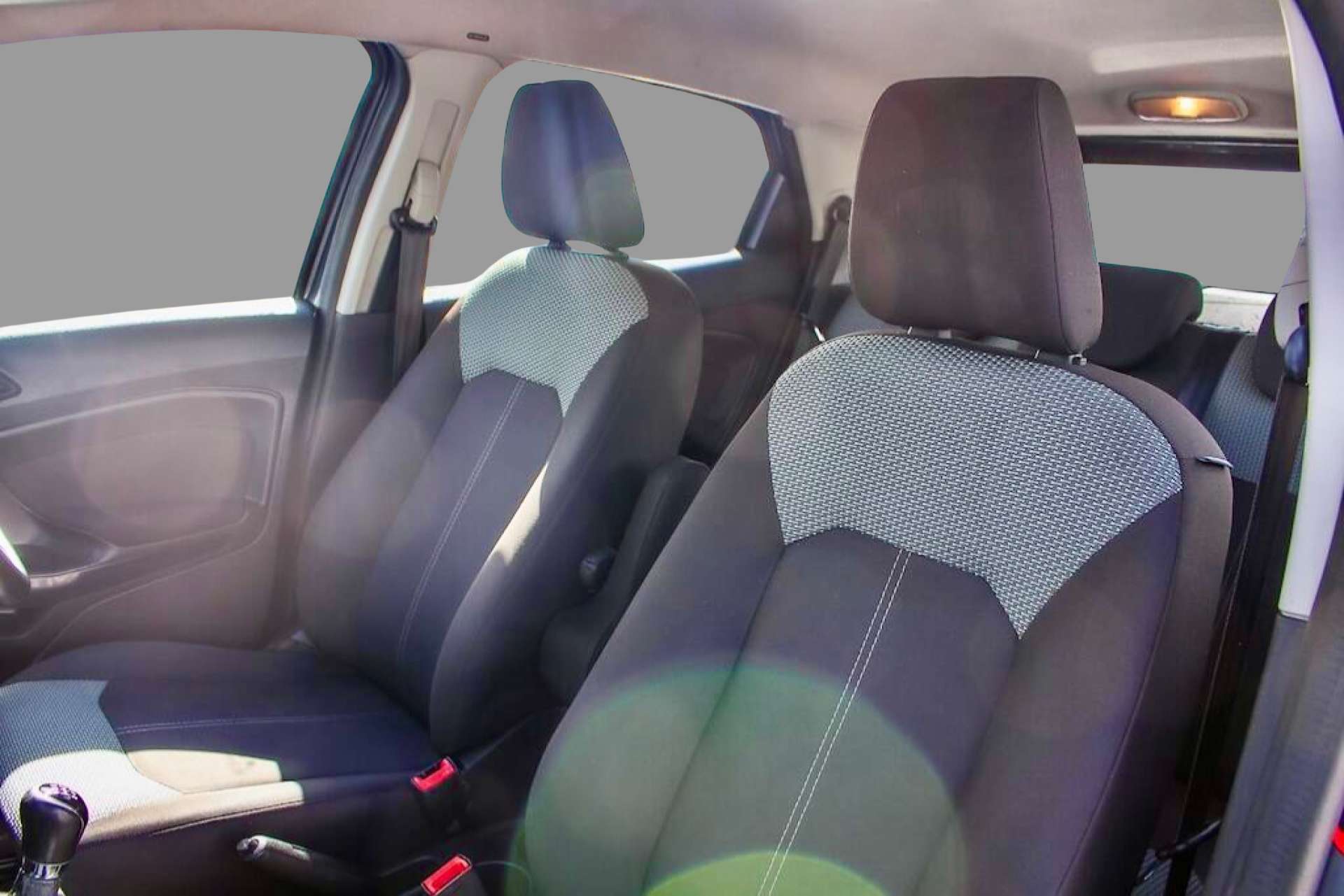 2015 Ford ECOSPORT 1.5 EcoSport Zetec 5dr - vehicle photo 12 for sale on PureCar