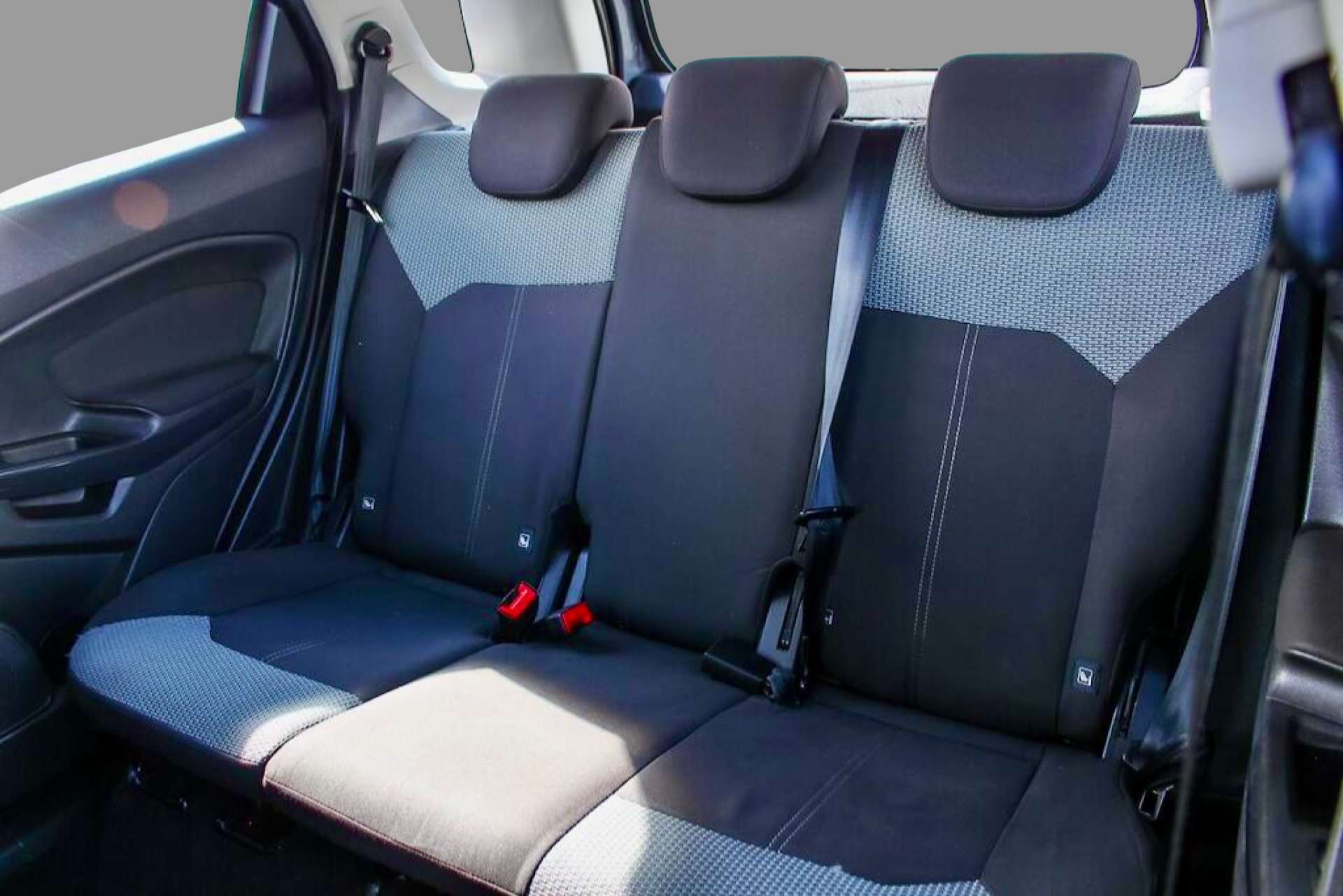 2015 Ford ECOSPORT 1.5 EcoSport Zetec 5dr - vehicle photo 22 for sale on PureCar