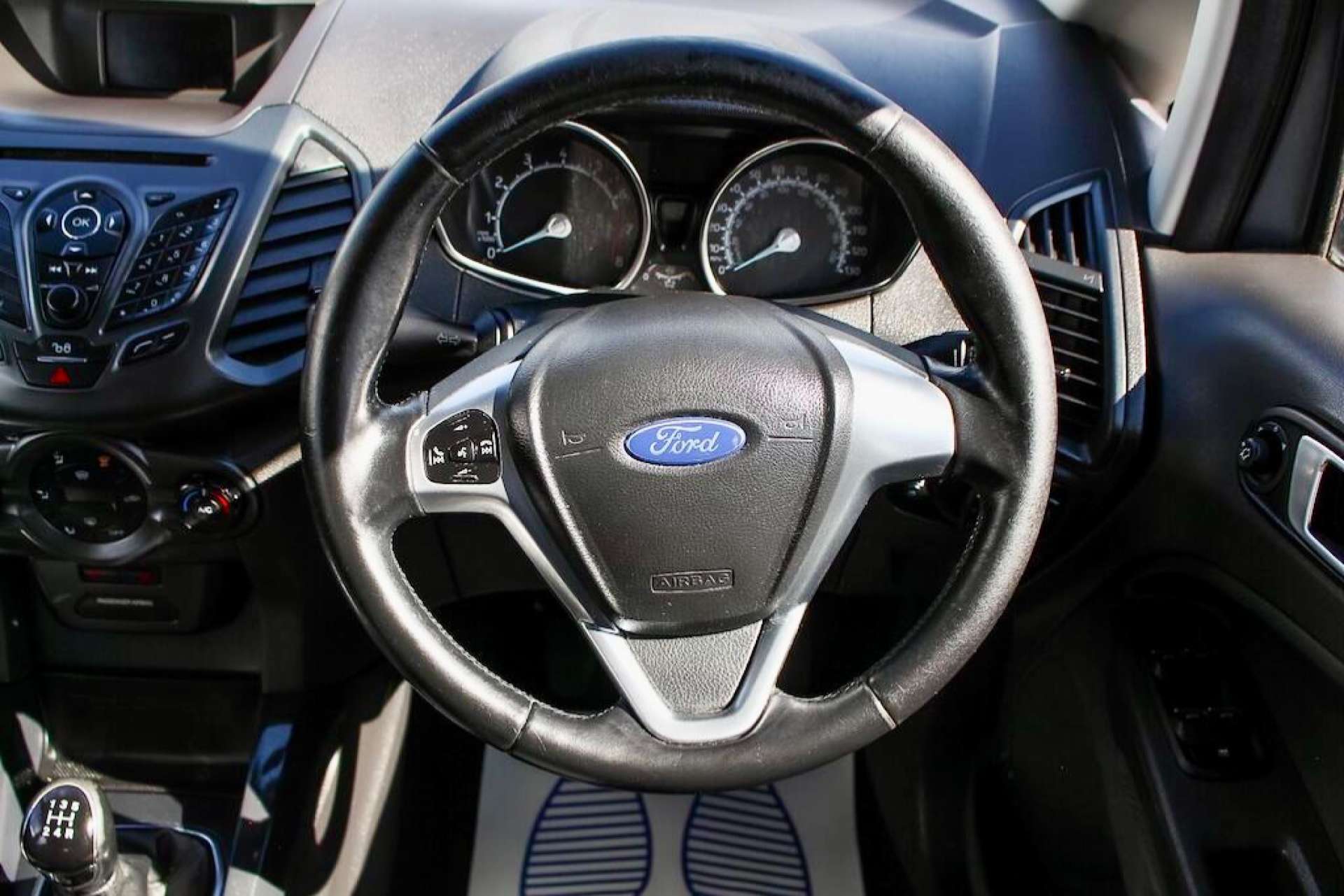 2015 Ford ECOSPORT 1.5 EcoSport Zetec 5dr - vehicle photo 27 for sale on PureCar
