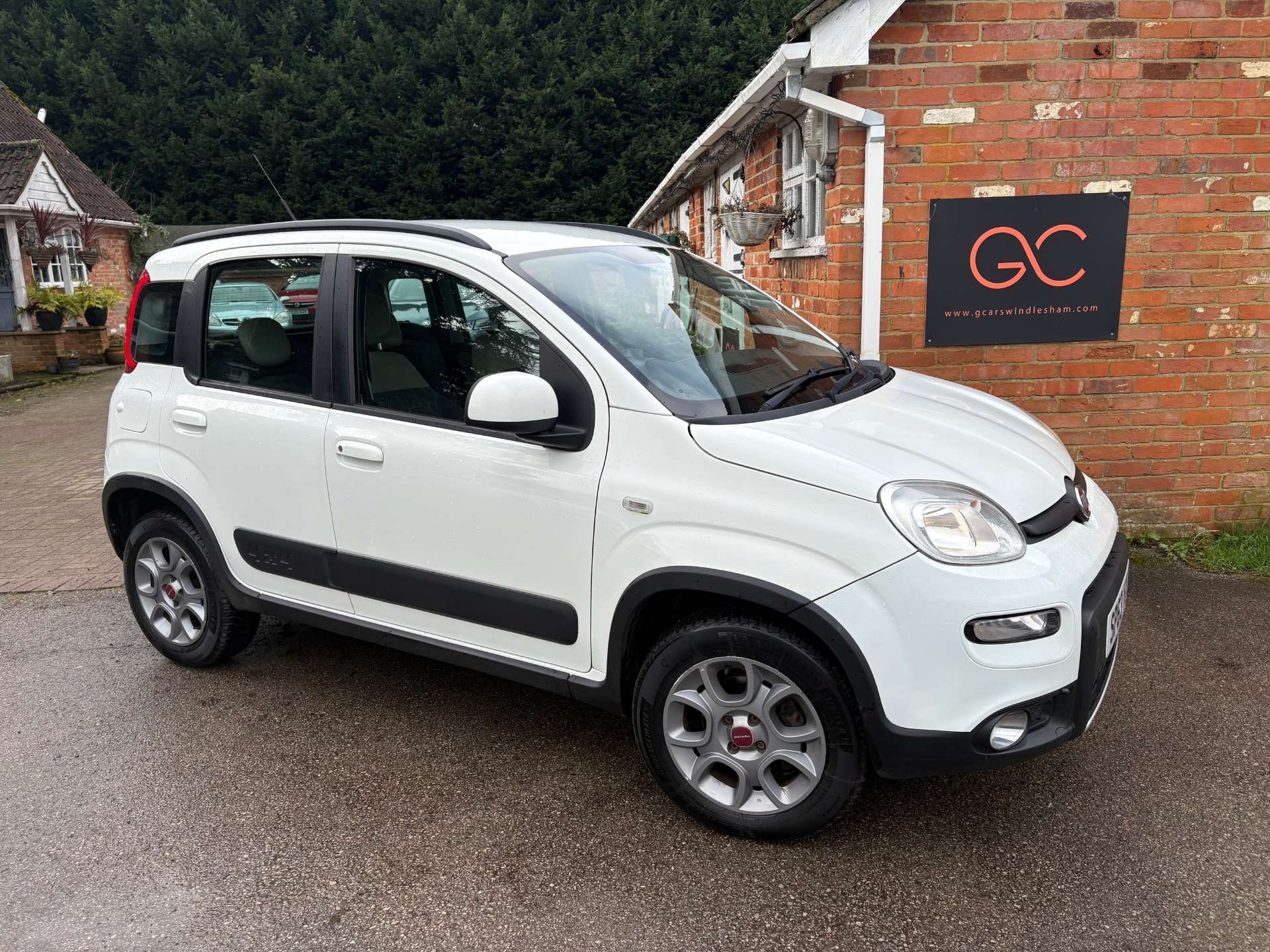 2013 FIAT PANDA 0.9 Panda TwinAir 4x4 4WD 5dr 61,000 photo