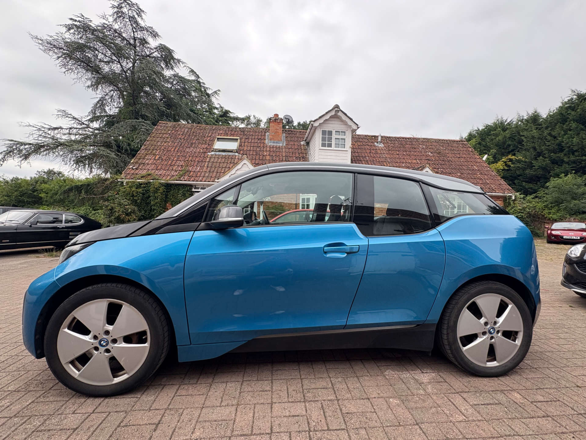 BMW I3 0.6 i3 REEV 5dr #3
