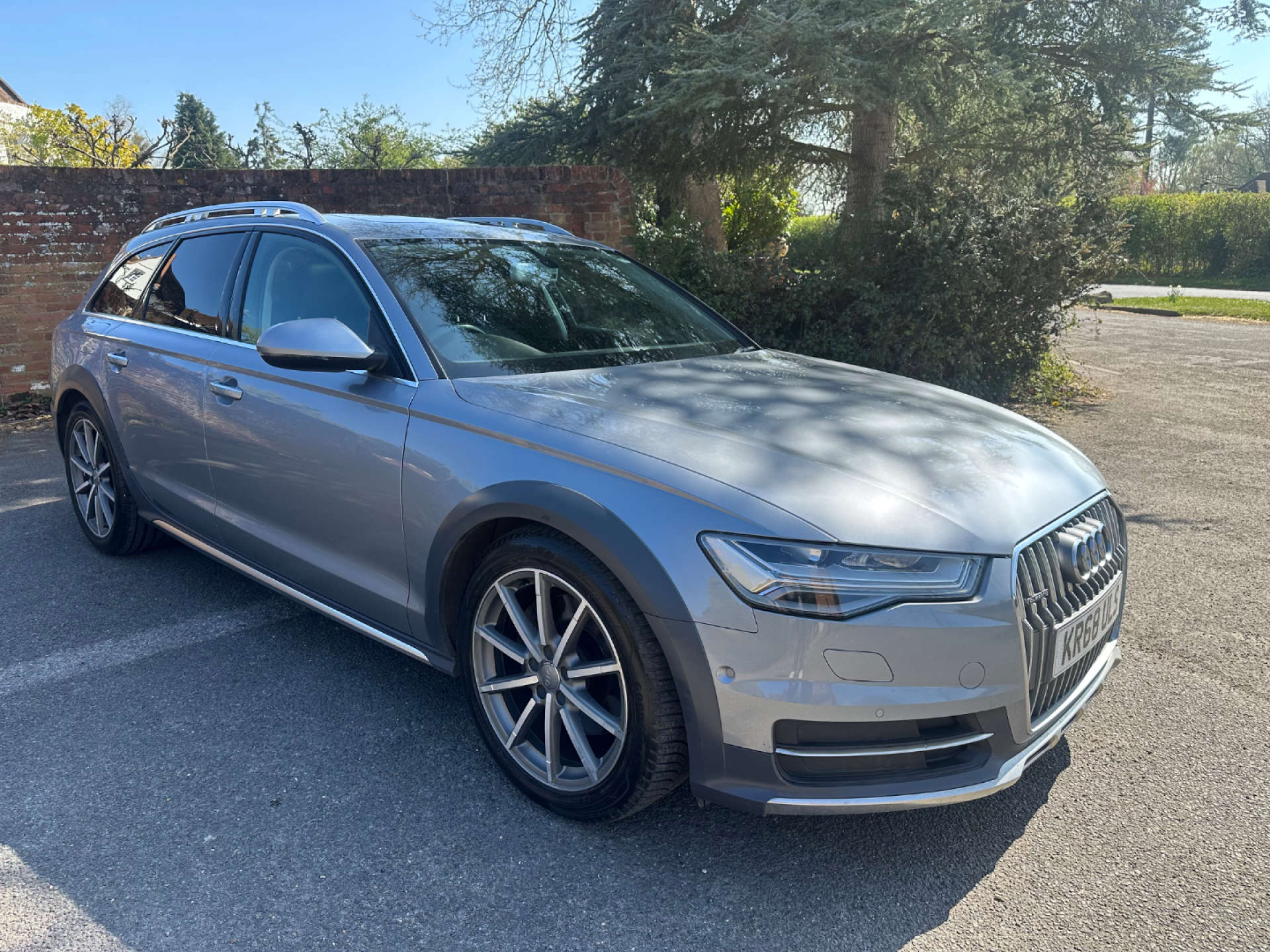 AUDI A6 3.0 A6 Allroad Sport TDI Quattro Semi-Auto 4WD 5dr