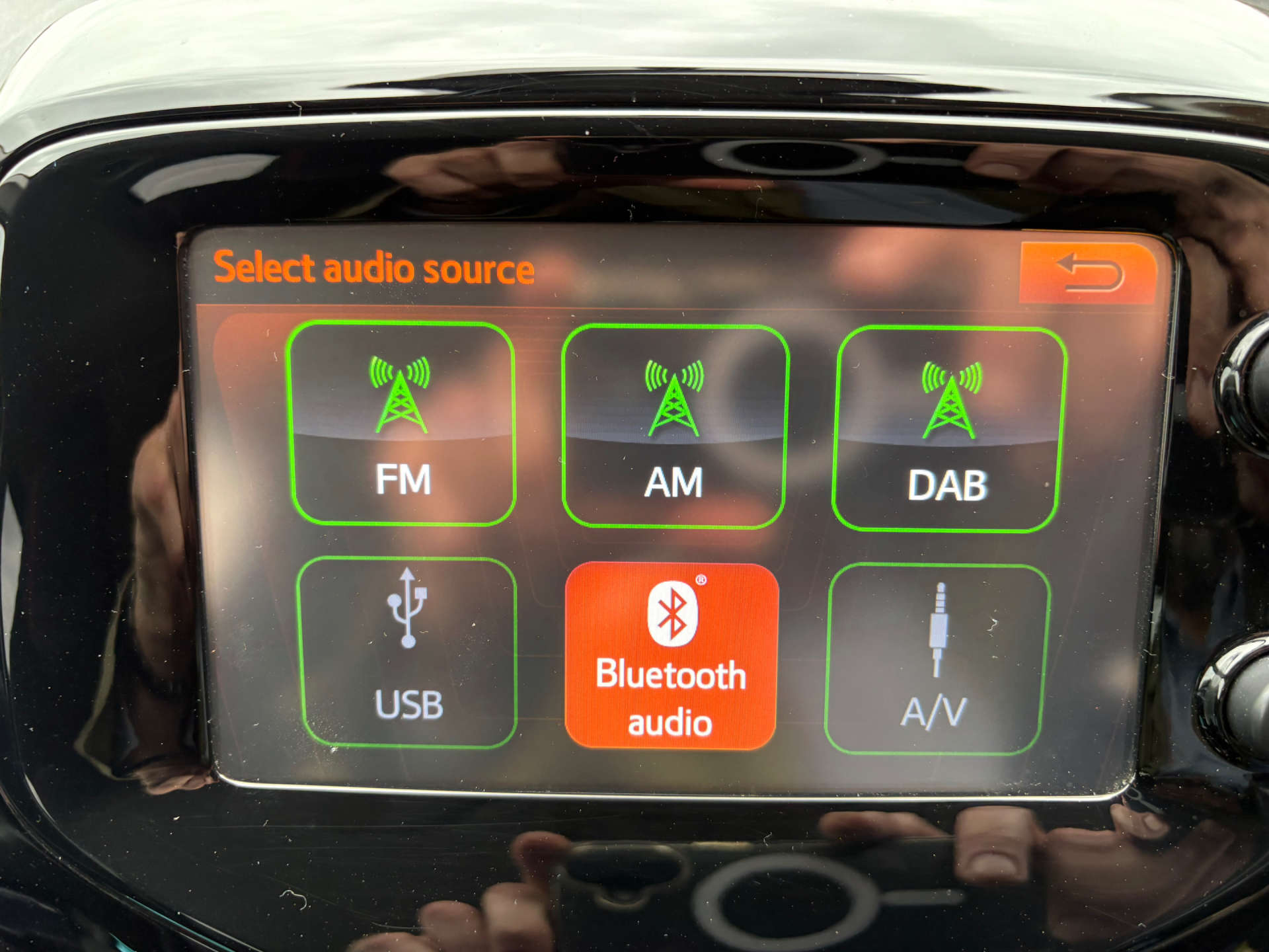 PEUGEOT 108 1.2 108 Allure 5dr #14