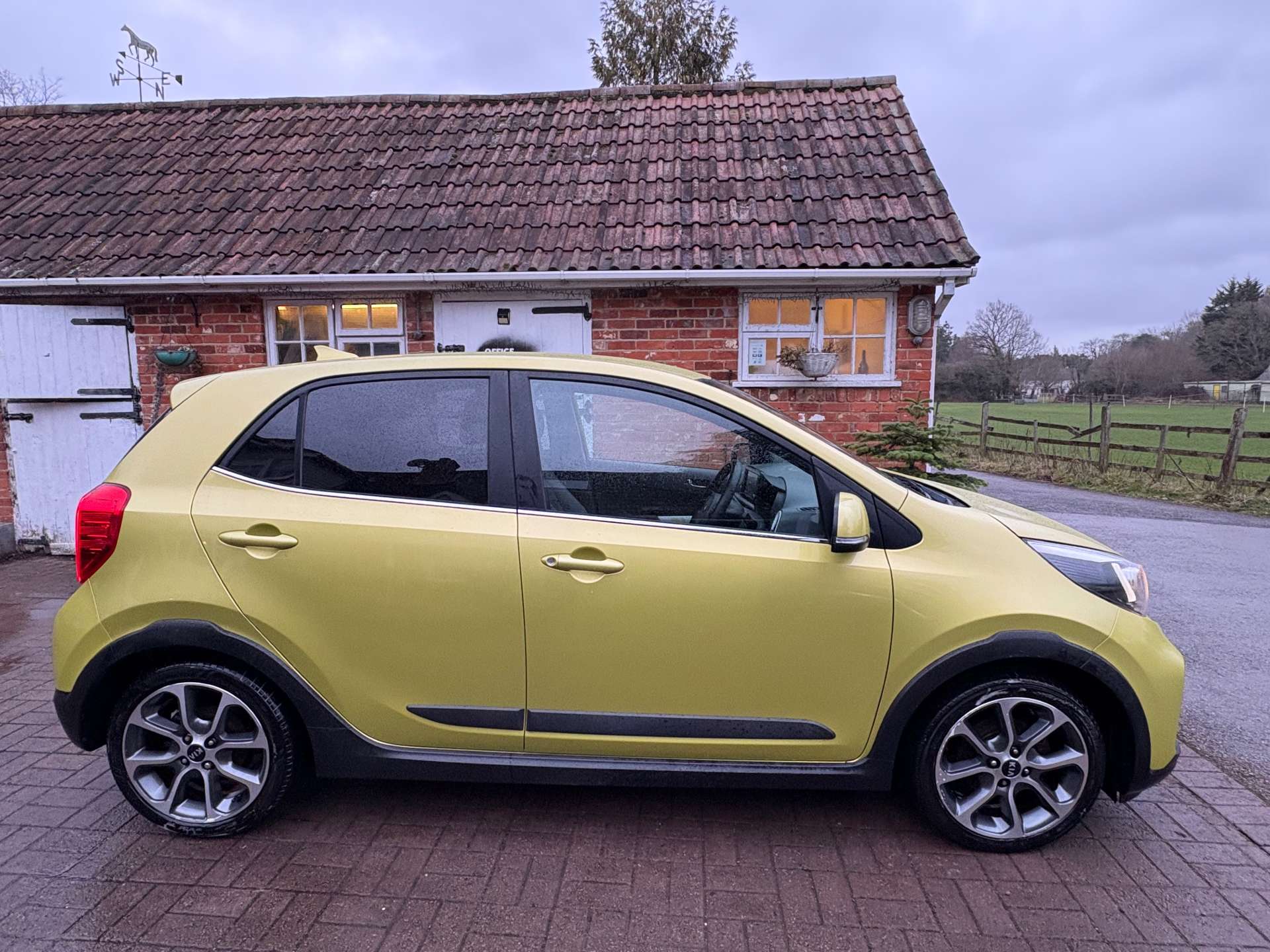 KIA PICANTO 1.2 Picanto X-Line 5dr #4