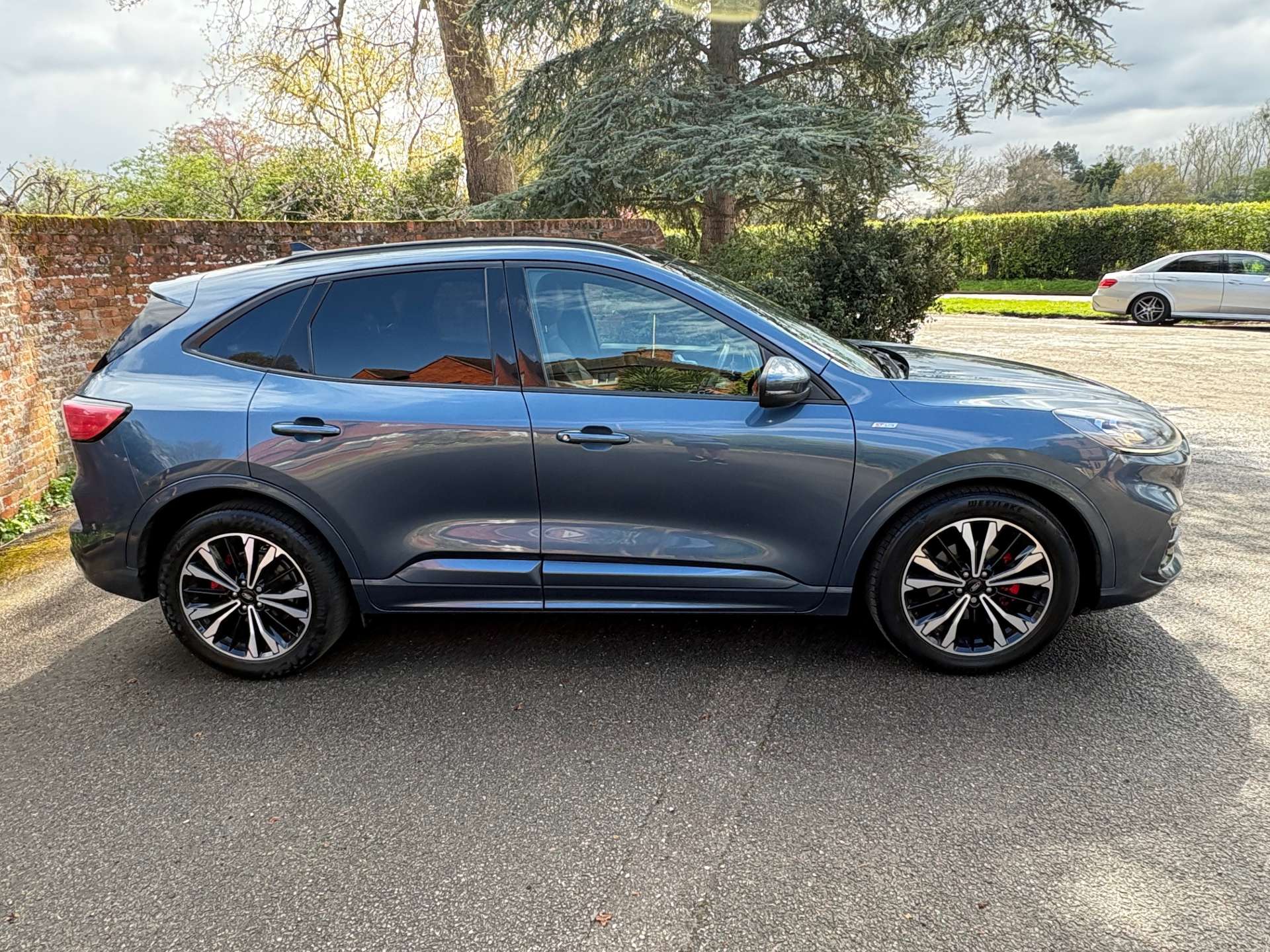 FORD KUGA 2.0 Kuga ST-Line X EcoBlue MHEV
 5dr #3