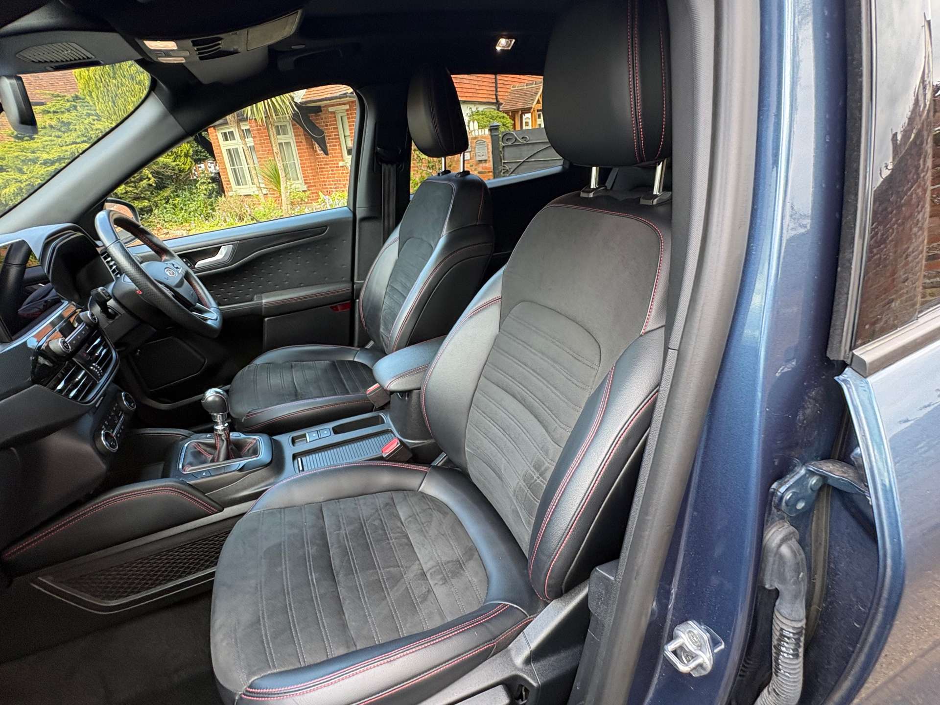 FORD KUGA 2.0 Kuga ST-Line X EcoBlue MHEV
 5dr #8