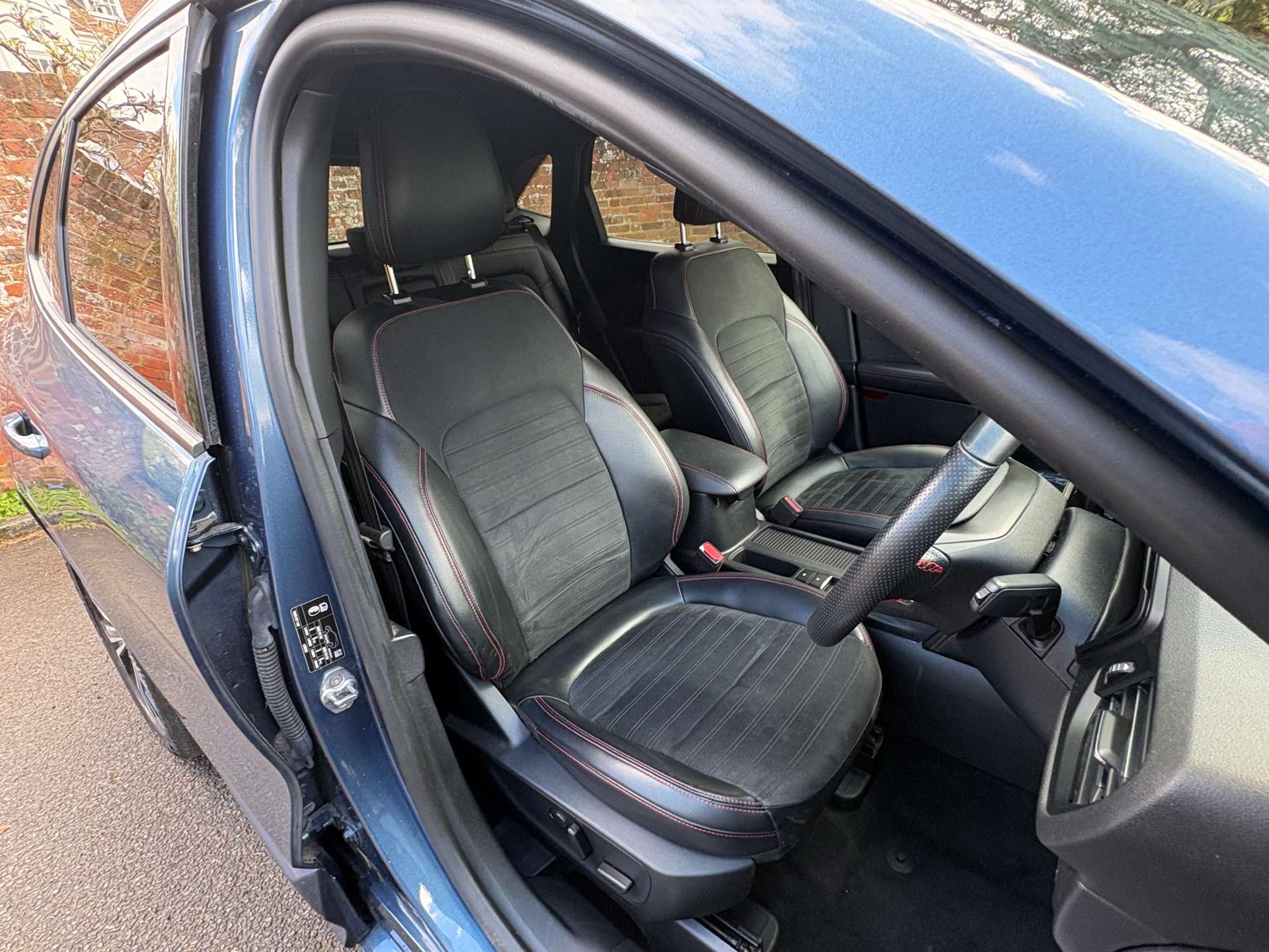 FORD KUGA 2.0 Kuga ST-Line X EcoBlue MHEV
 5dr #9