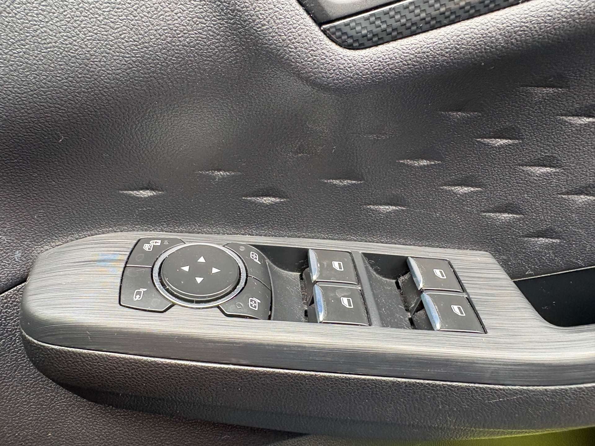 FORD KUGA 2.0 Kuga ST-Line X EcoBlue MHEV
 5dr #36