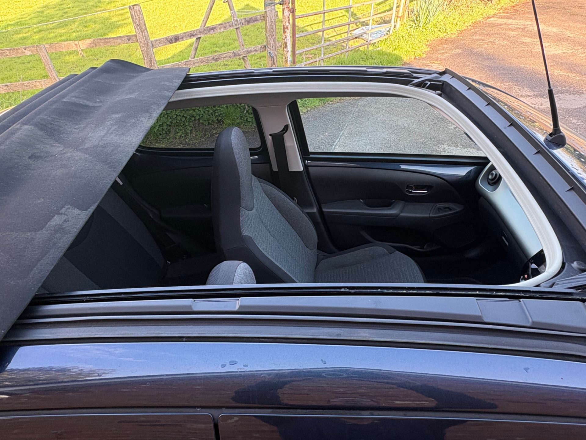 CITROEN C1 1.2 C1 Airscape Flair PureTech 5dr #17