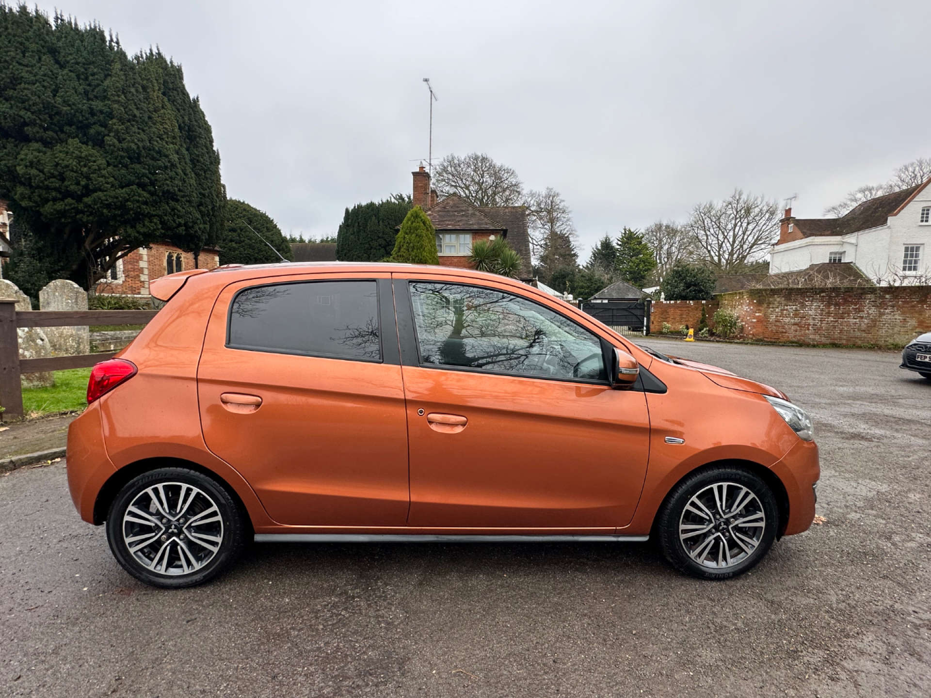 MITSUBISHI MIRAGE 1.2 Mirage Juro CVT 5dr #60