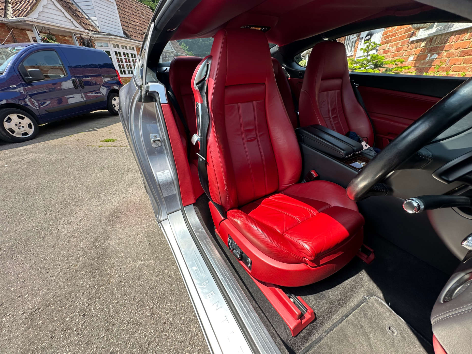 BENTLEY CONTINENTAL 6.0 Continental GT Auto 4WD 2dr #18