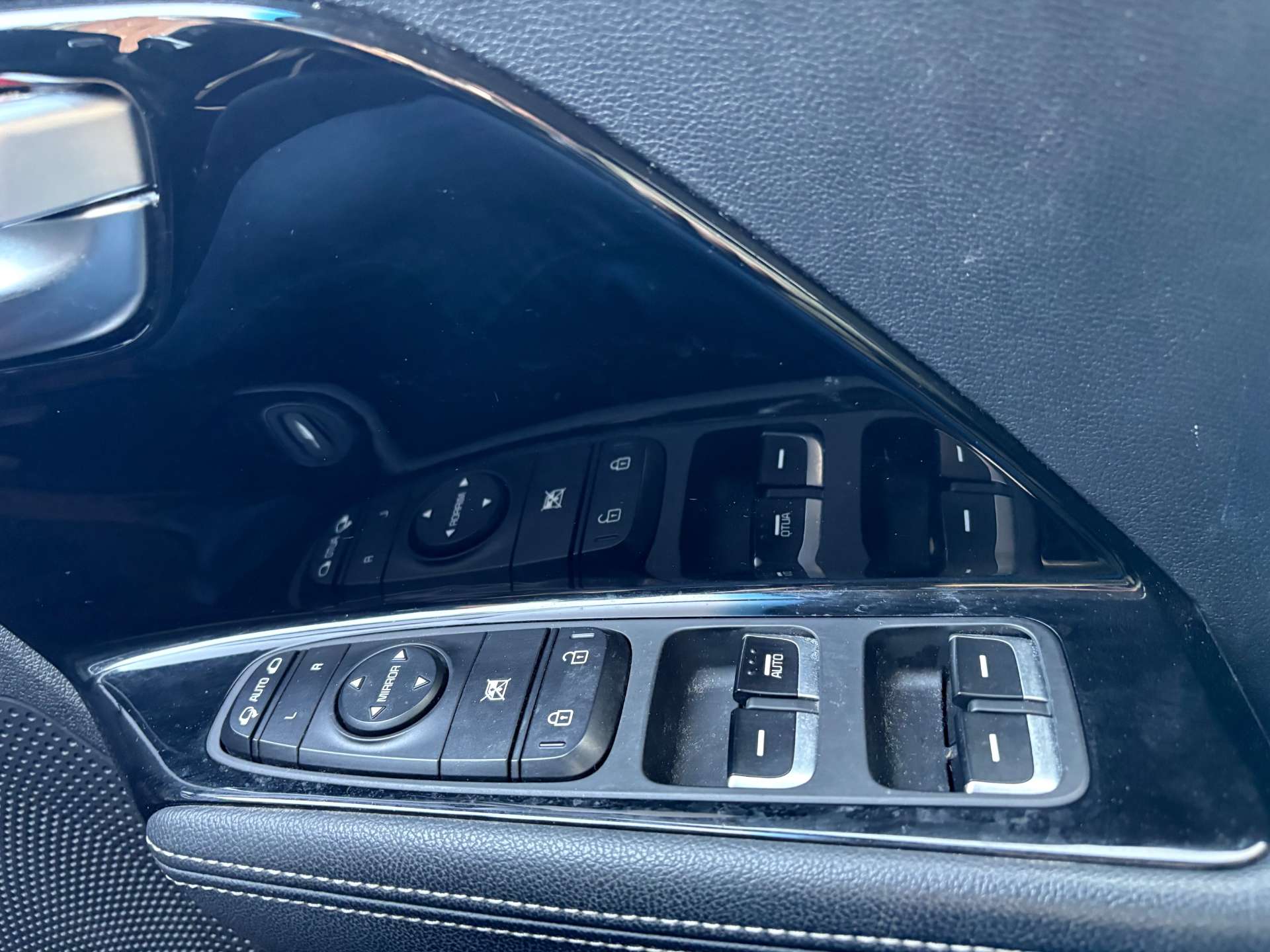 KIA NIRO 1.6 Niro 2 Semi-Auto 5dr #42